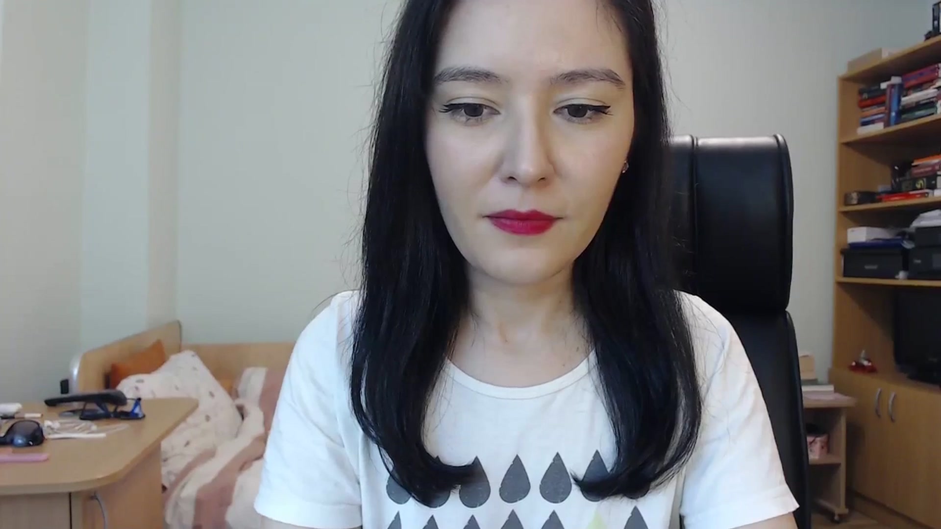 Gallery image thumbnail from SailorJupit3r's myfreecams stream on, 12/03/2023, 21:26 image 6 of 20