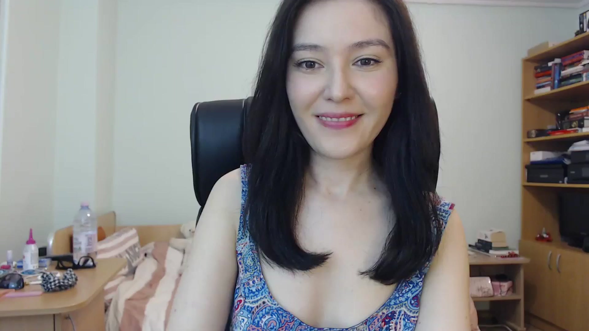 Gallery image thumbnail from SailorJupit3r's myfreecams stream on, 12/07/2023, 19:45 image 7 of 20