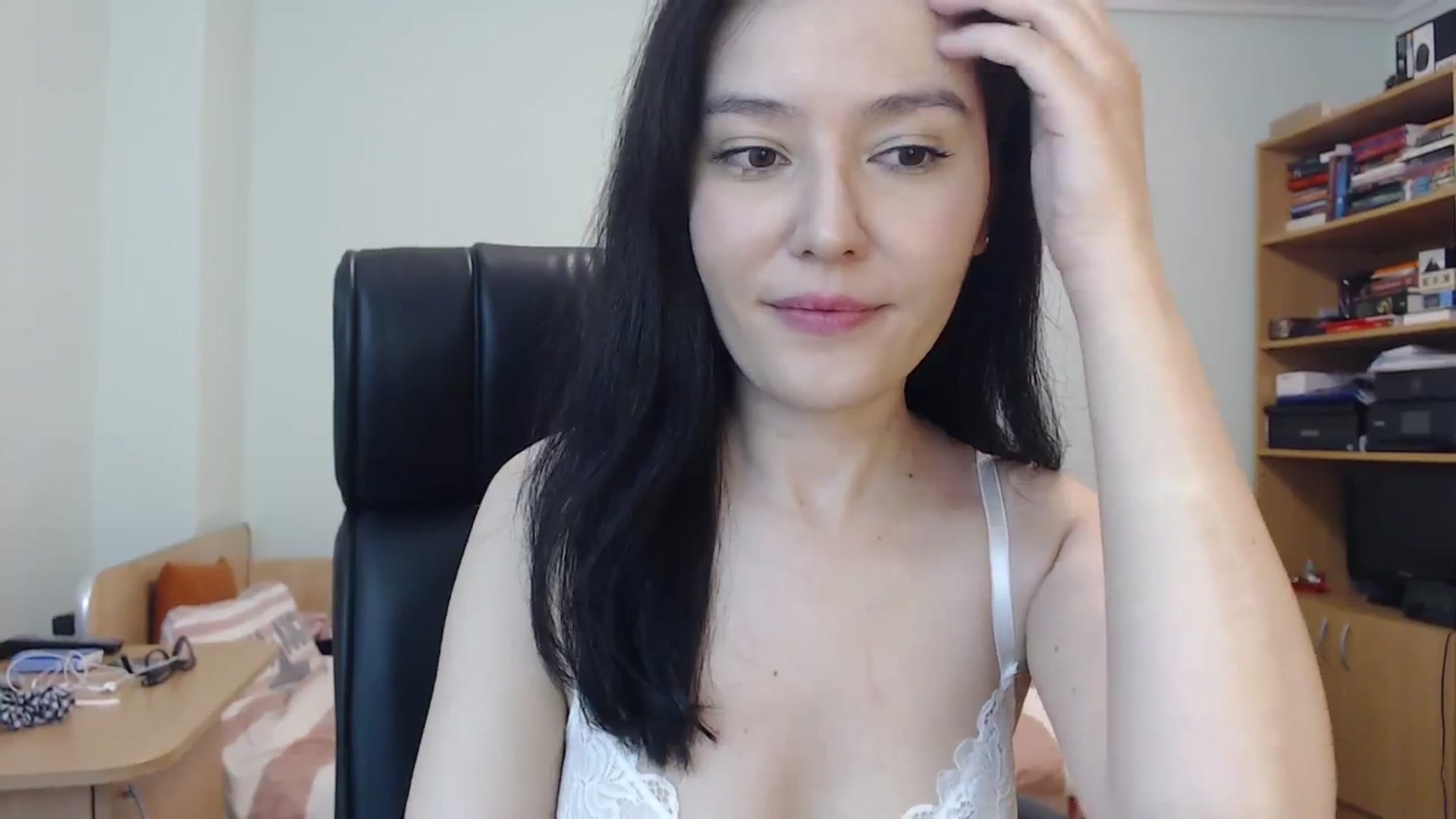 Gallery image thumbnail from SailorJupit3r's myfreecams stream on, 12/08/2023, 21:55 image 14 of 20
