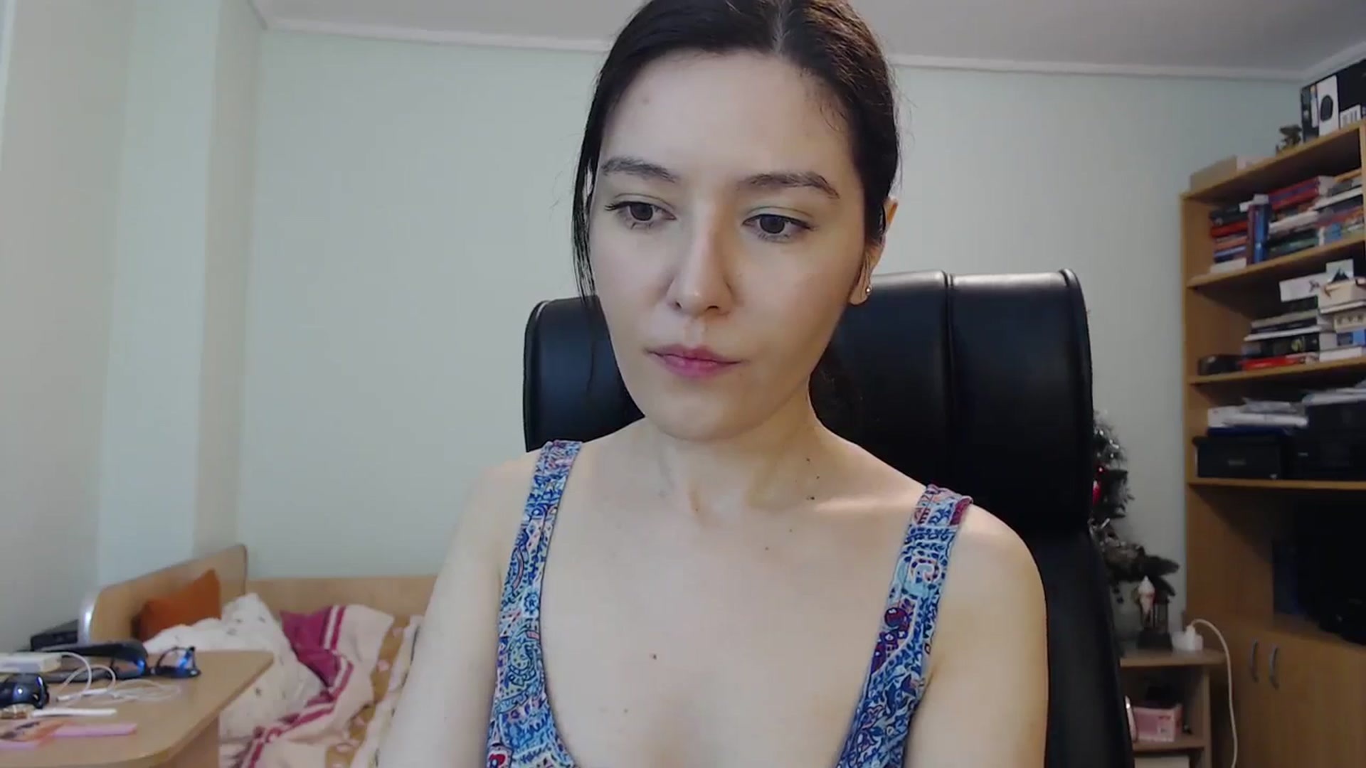 Gallery image thumbnail from SailorJupit3r's myfreecams stream on, 12/22/2023, 21:49 image 6 of 20