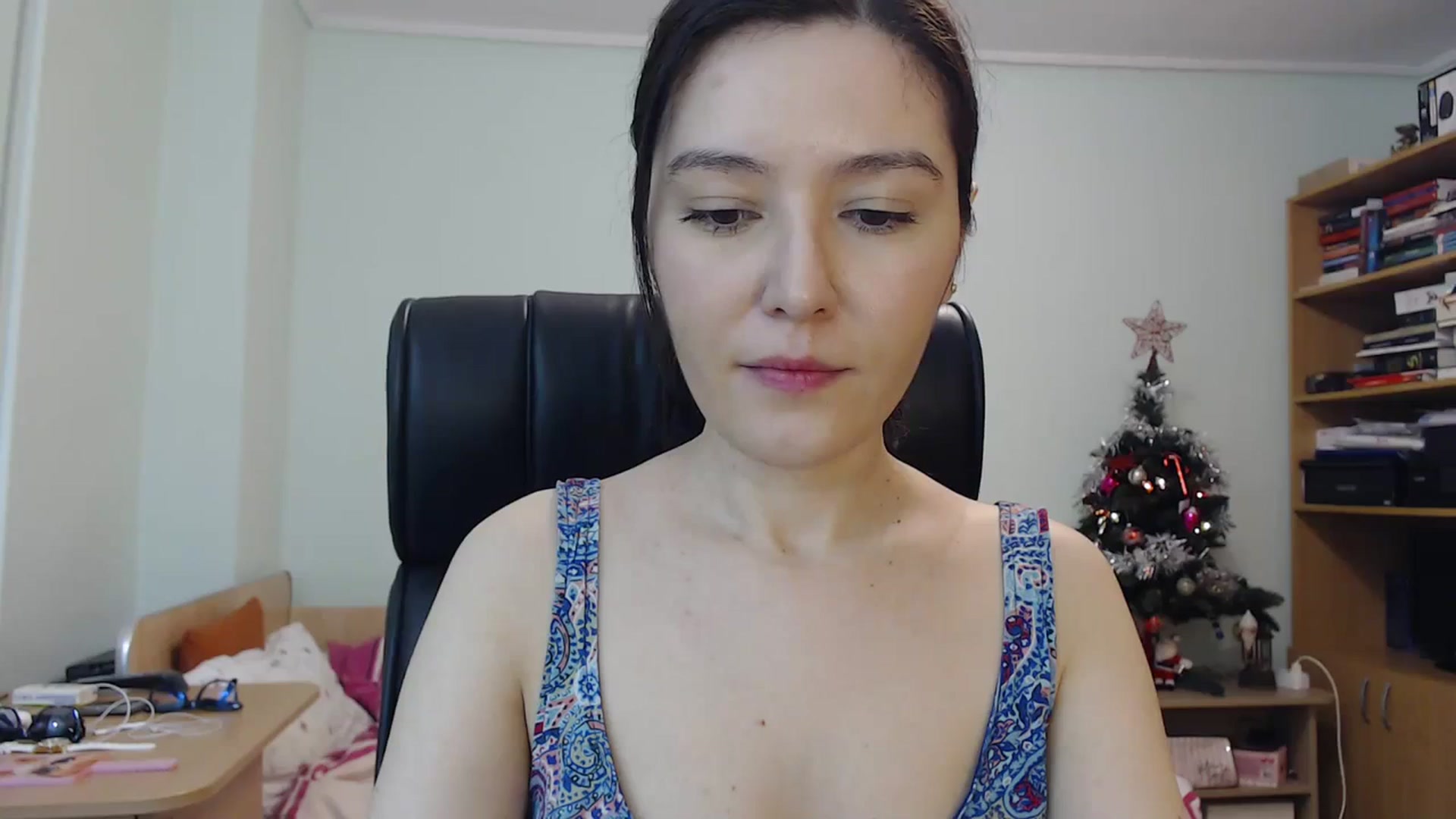 Gallery image thumbnail from SailorJupit3r's myfreecams stream on, 12/22/2023, 21:49 image 1 of 20