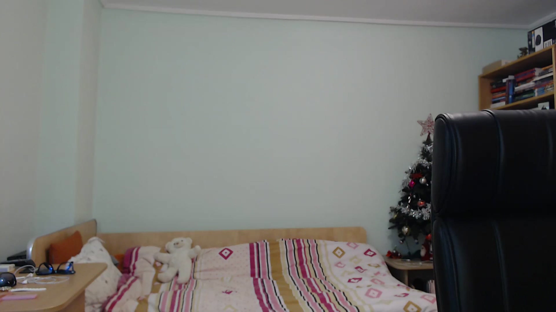 Gallery image thumbnail from SailorJupit3r's myfreecams stream on, 12/24/2023, 21:23 image 4 of 20