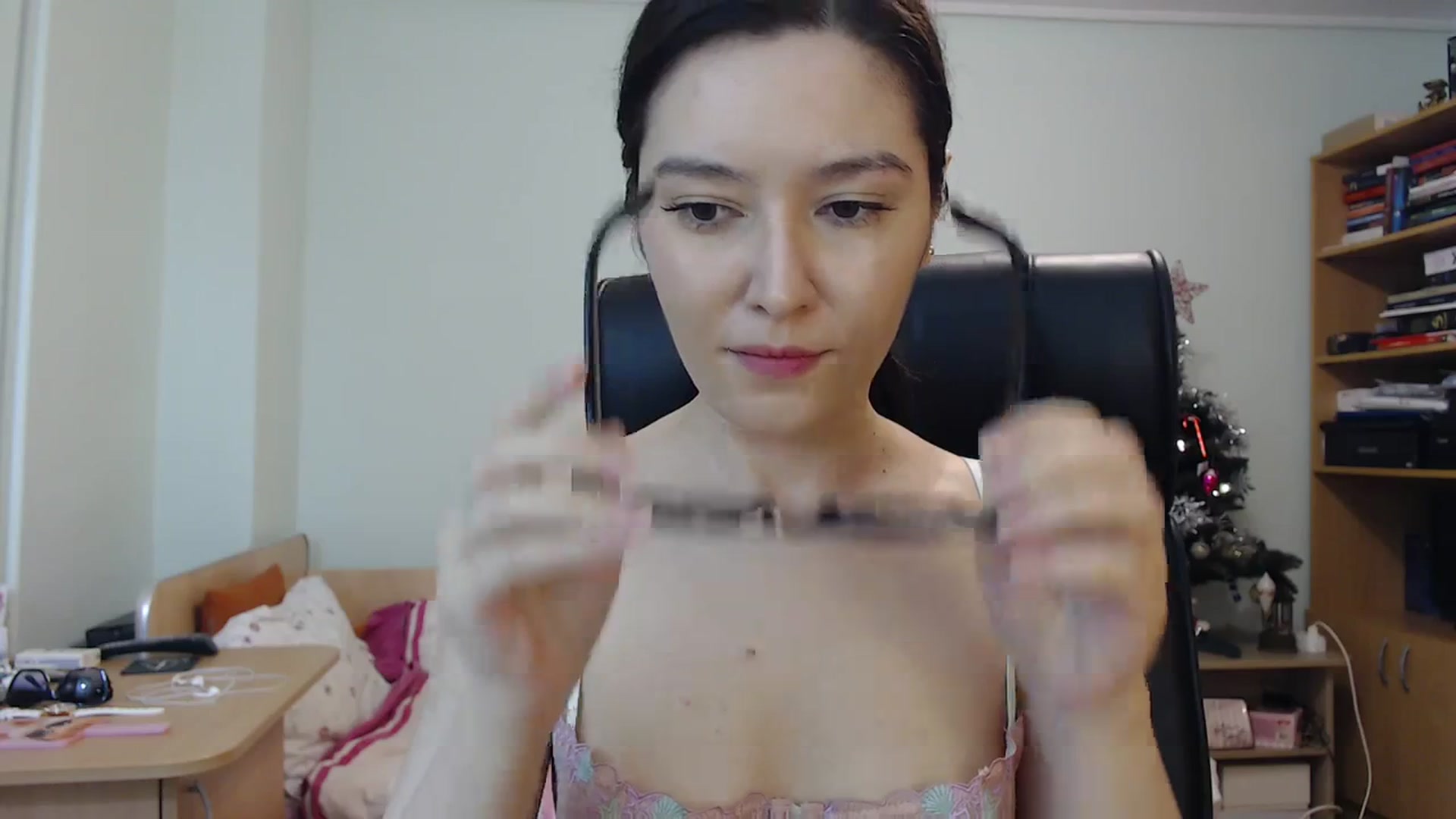 Gallery image thumbnail from SailorJupit3r's myfreecams stream on, 12/26/2023, 24:15 image 11 of 20