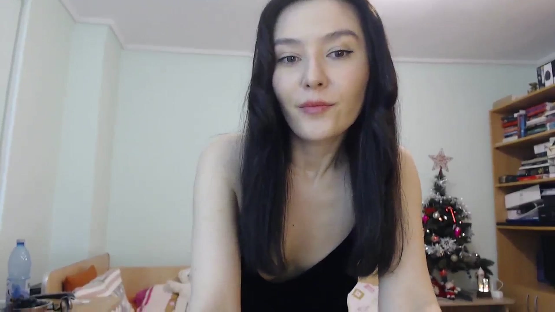 Gallery image thumbnail from SailorJupit3r's myfreecams stream on, 12/31/2023, 19:39 image 17 of 20