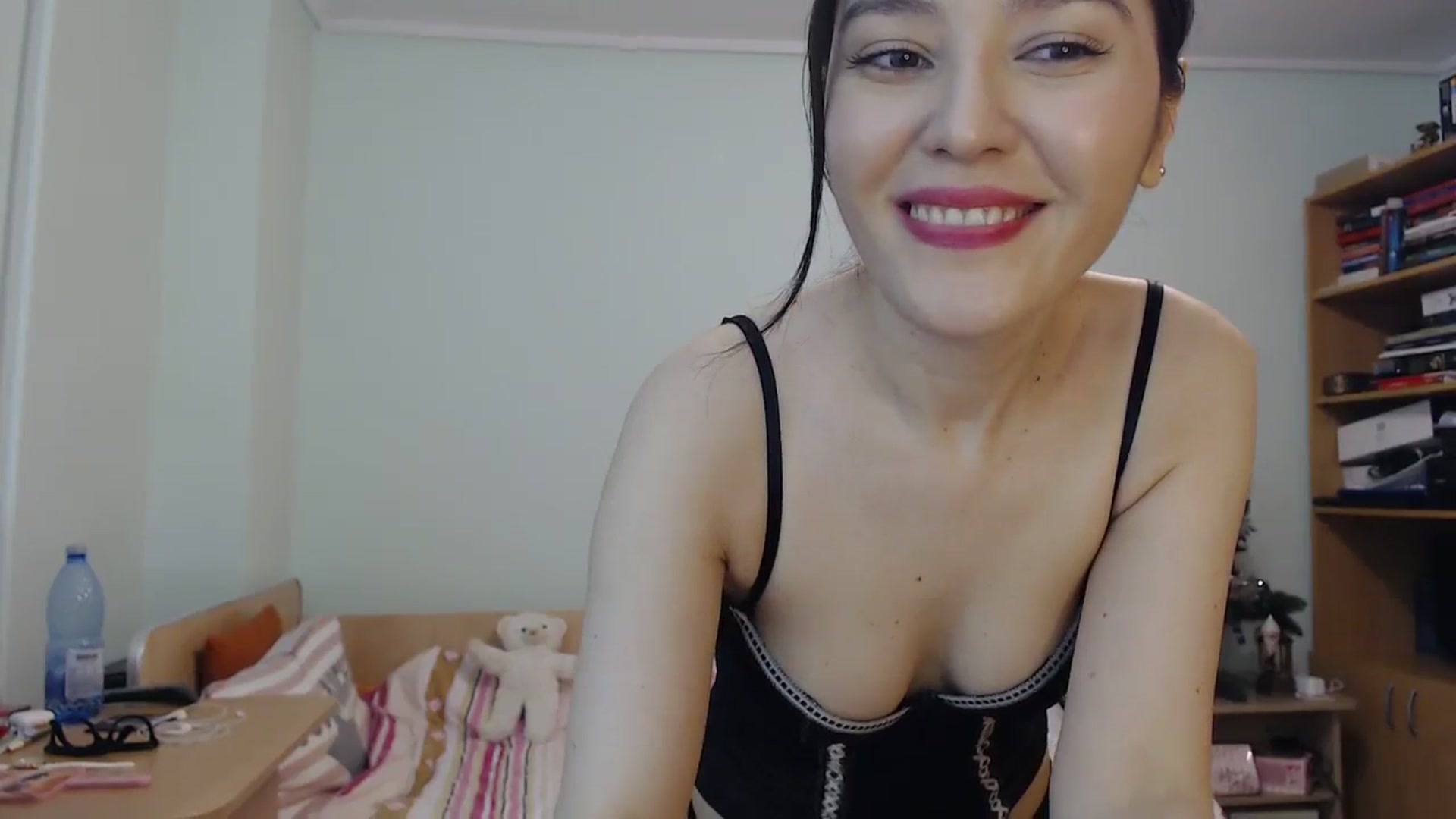 Gallery image thumbnail from SailorJupit3r's myfreecams stream on, 01/02/2024, 21:37 image 3 of 20