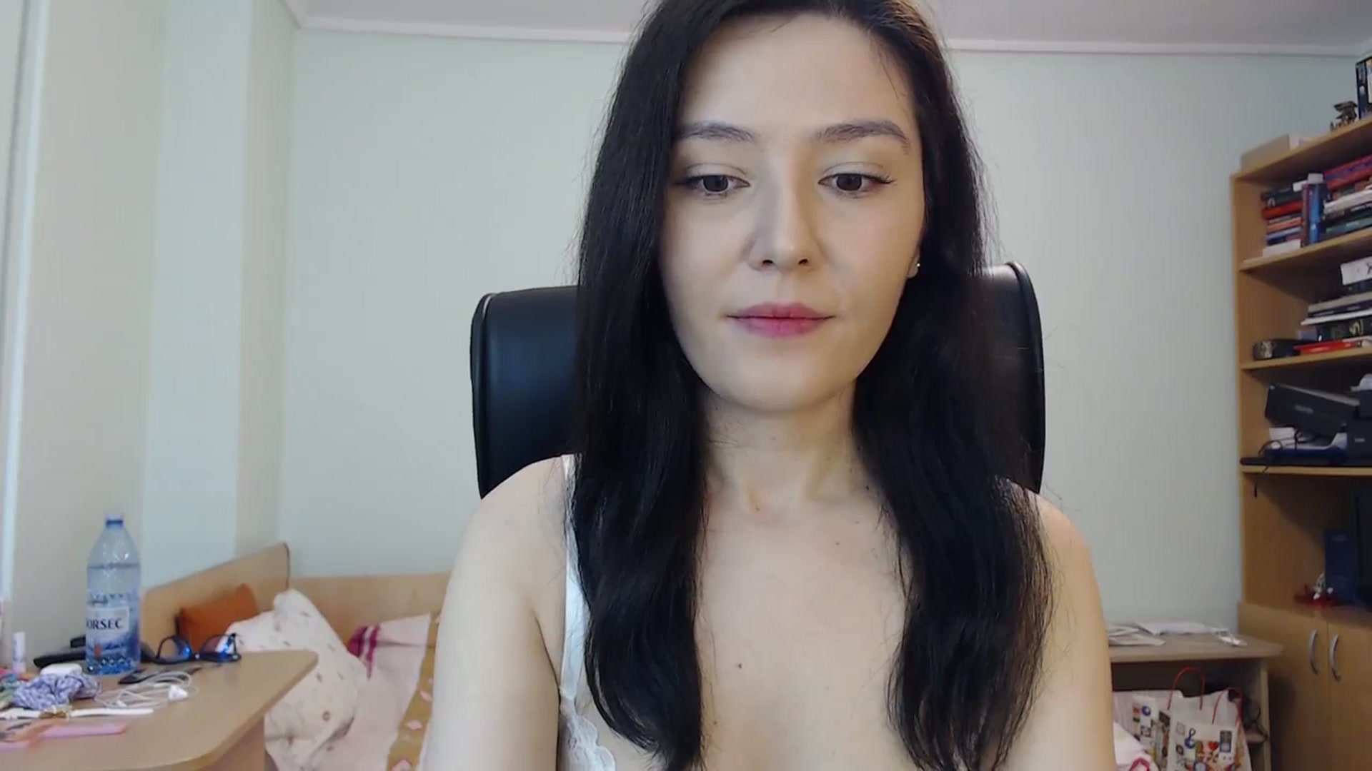 Gallery image thumbnail from SailorJupit3r's myfreecams stream on, 01/10/2024, 19:20 image 2 of 20
