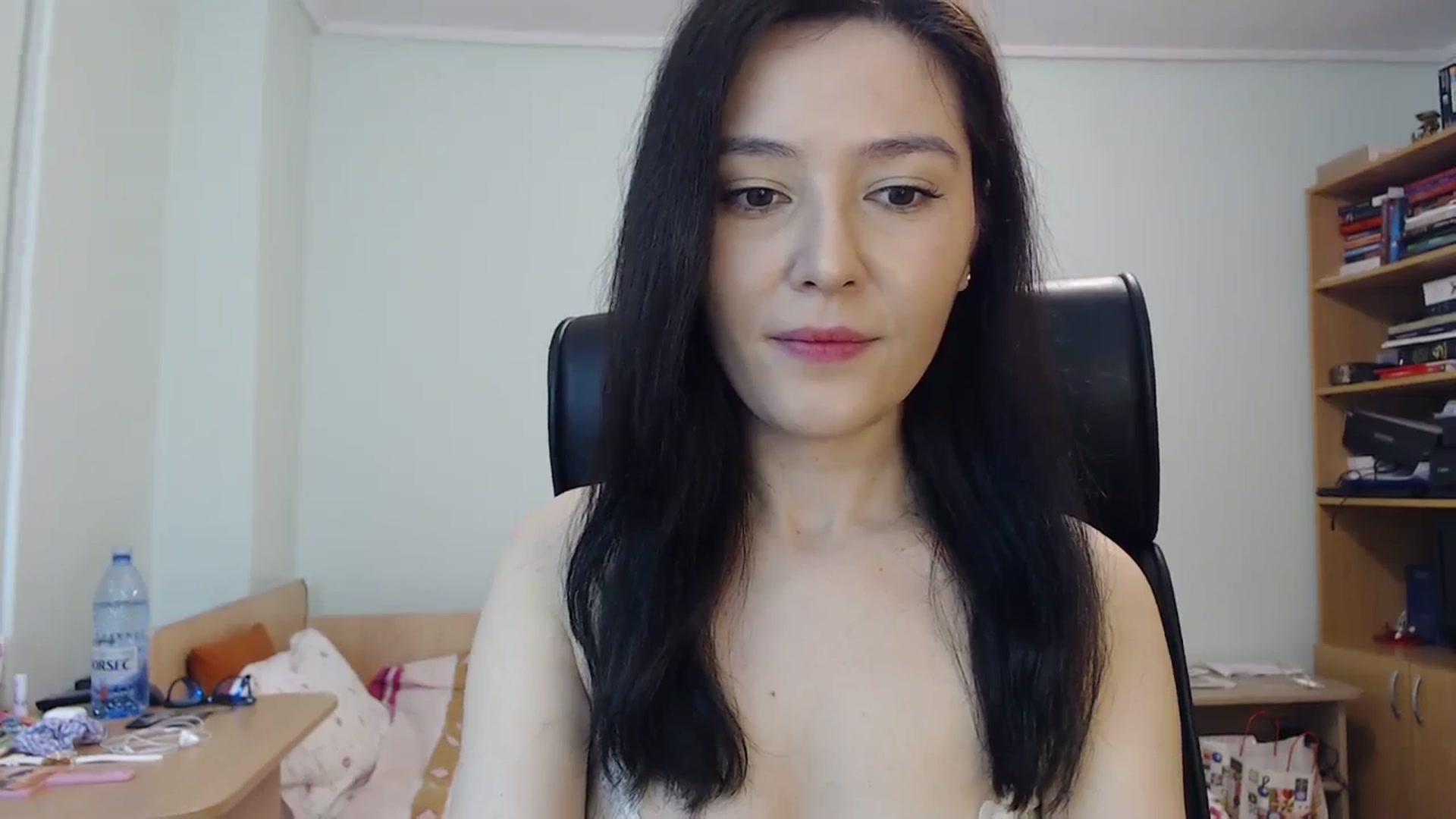 Gallery image thumbnail from SailorJupit3r's myfreecams stream on, 01/10/2024, 19:20 image 5 of 20