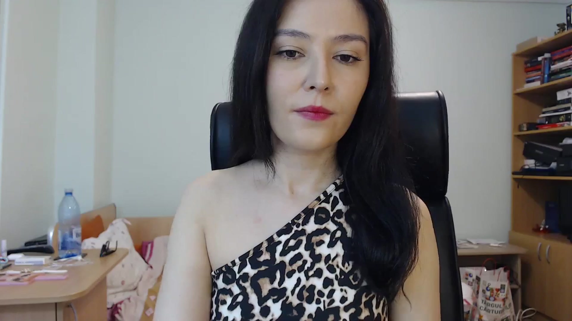 Gallery image thumbnail from SailorJupit3r's myfreecams stream on, 01/11/2024, 21:13 image 9 of 20