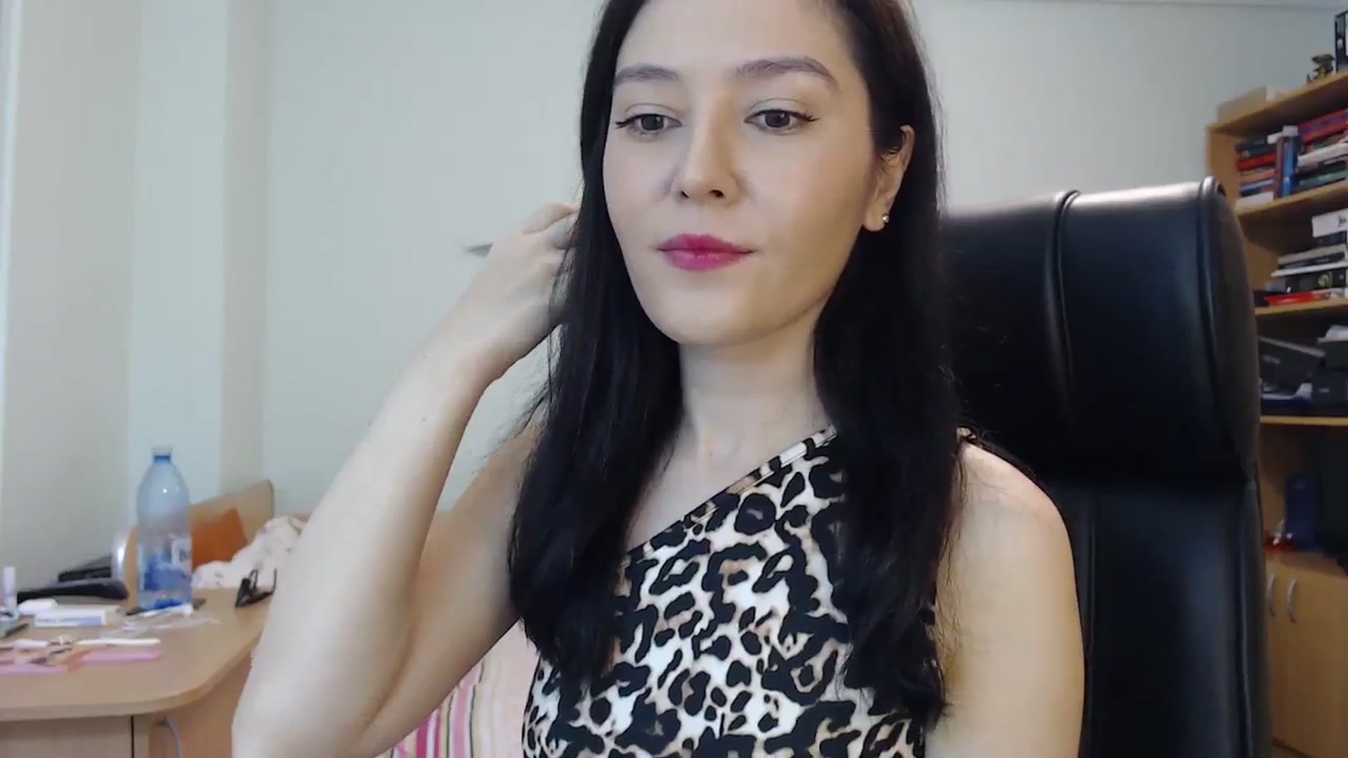 Gallery image thumbnail from SailorJupit3r's myfreecams stream on, 01/11/2024, 21:13 image 12 of 20