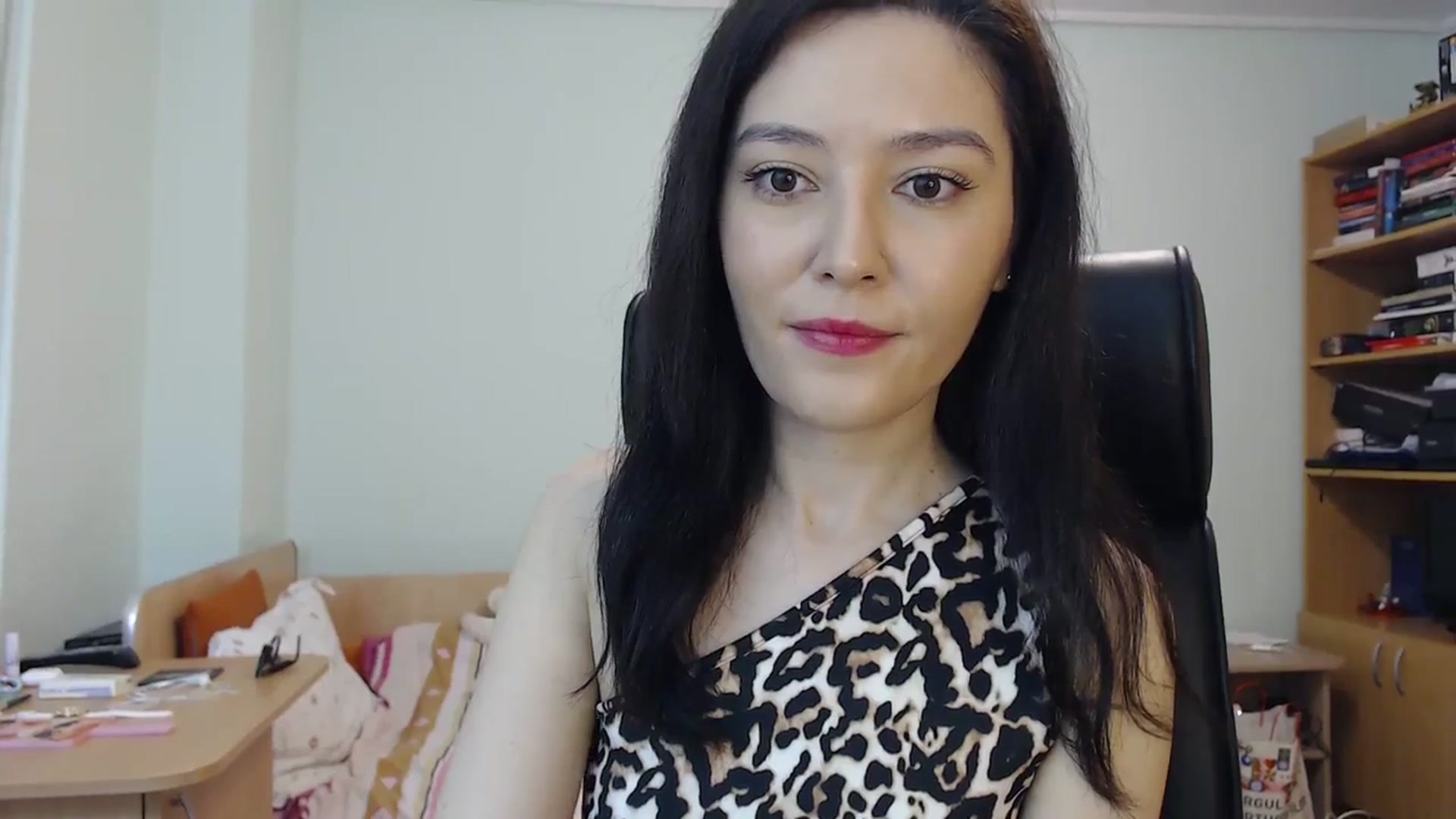 Gallery image thumbnail from SailorJupit3r's myfreecams stream on, 01/11/2024, 21:58 image 9 of 20