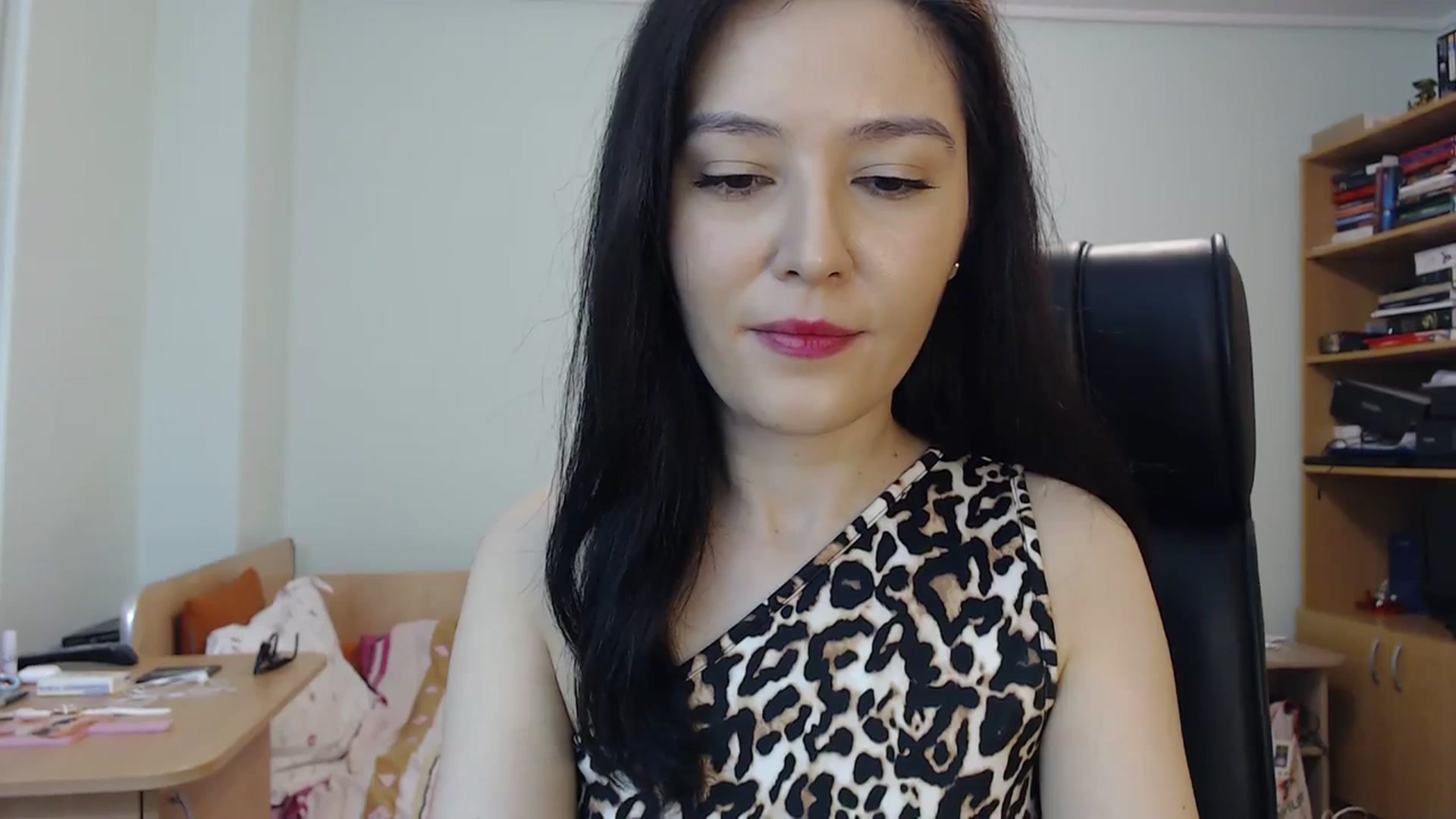 Gallery image thumbnail from SailorJupit3r's myfreecams stream on, 01/11/2024, 21:58 image 14 of 20