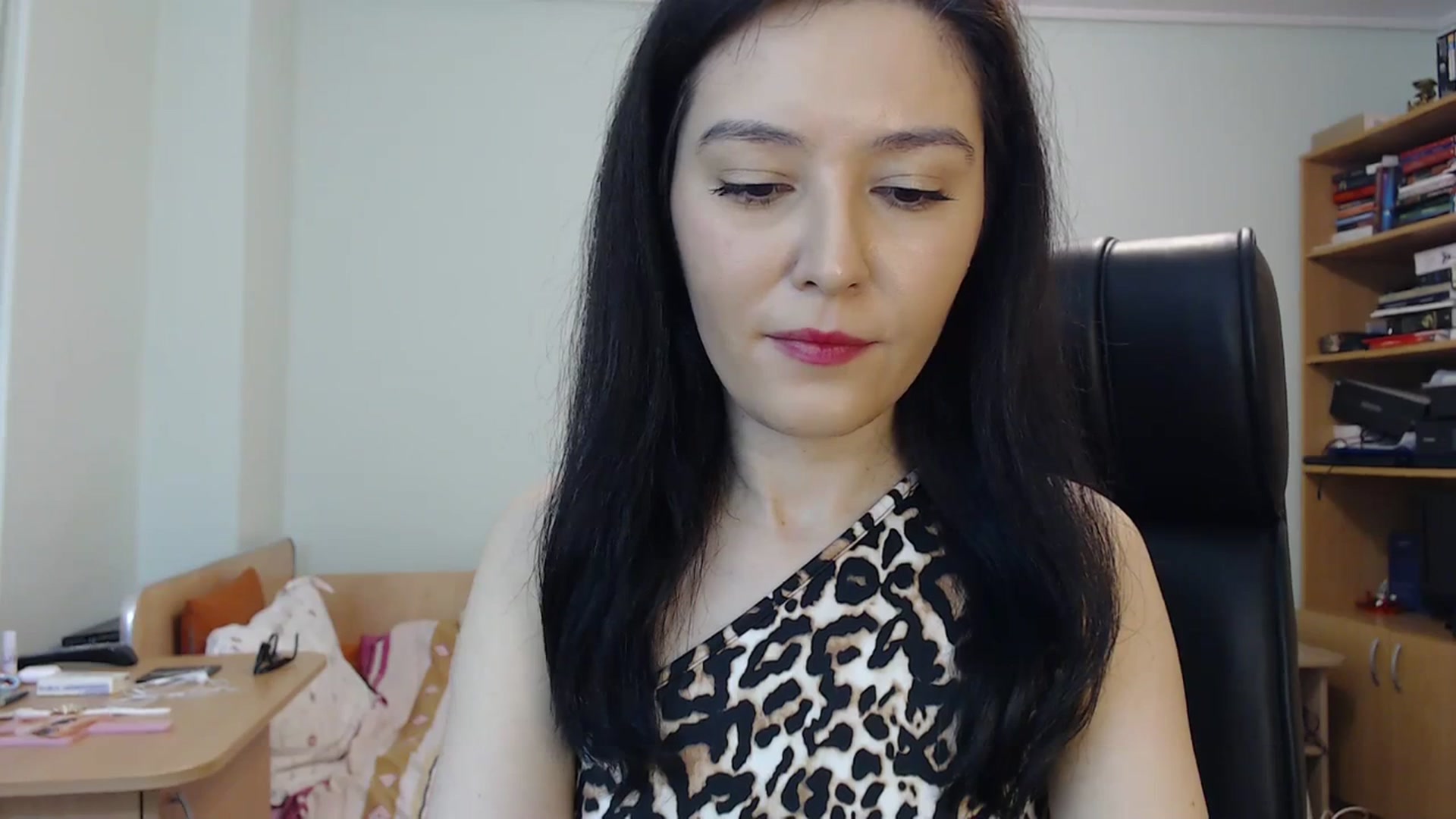 Gallery image thumbnail from SailorJupit3r's myfreecams stream on, 01/11/2024, 21:58 image 12 of 20