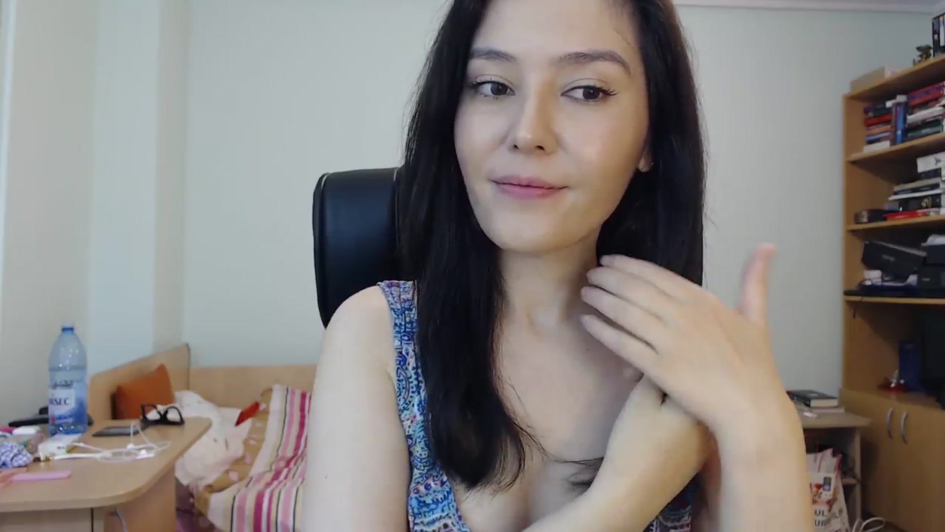 Gallery image thumbnail from SailorJupit3r's myfreecams stream on, 01/12/2024, 20:53 image 20 of 20