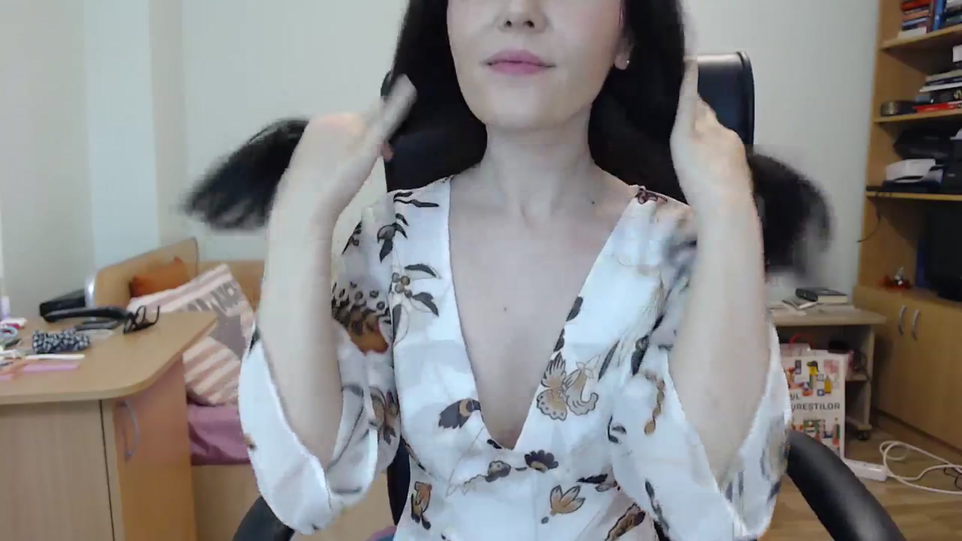 Gallery image thumbnail from SailorJupit3r's myfreecams stream on, 01/17/2024, 20:21 image 17 of 20