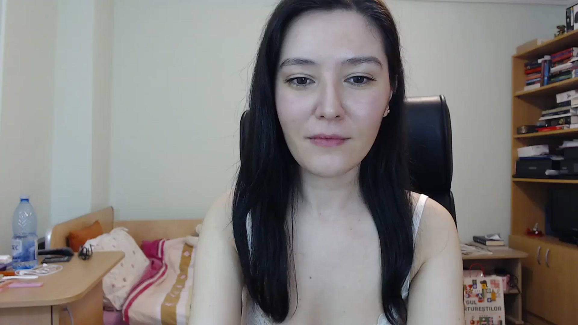 Gallery image thumbnail from SailorJupit3r's myfreecams stream on, 02/01/2024, 21:19 image 15 of 20