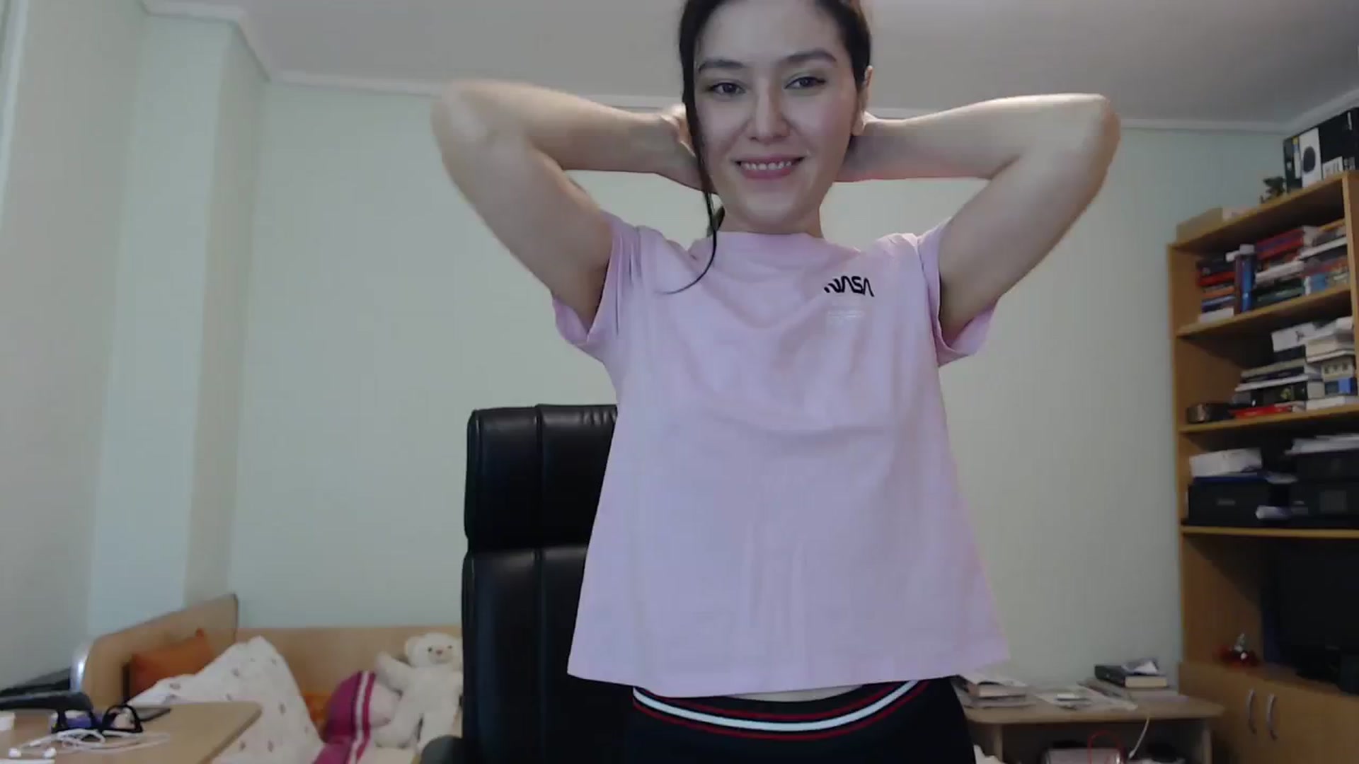 Gallery image thumbnail from SailorJupit3r's myfreecams stream on, 02/02/2024, 22:15 image 11 of 20