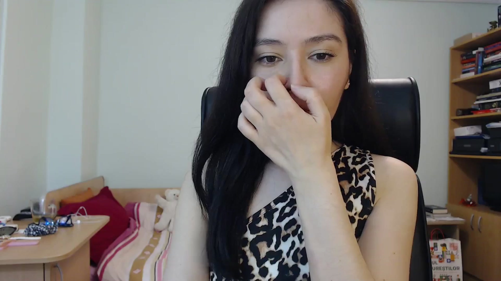 Gallery image thumbnail from SailorJupit3r's myfreecams stream on, 02/11/2024, 21:33 image 16 of 20