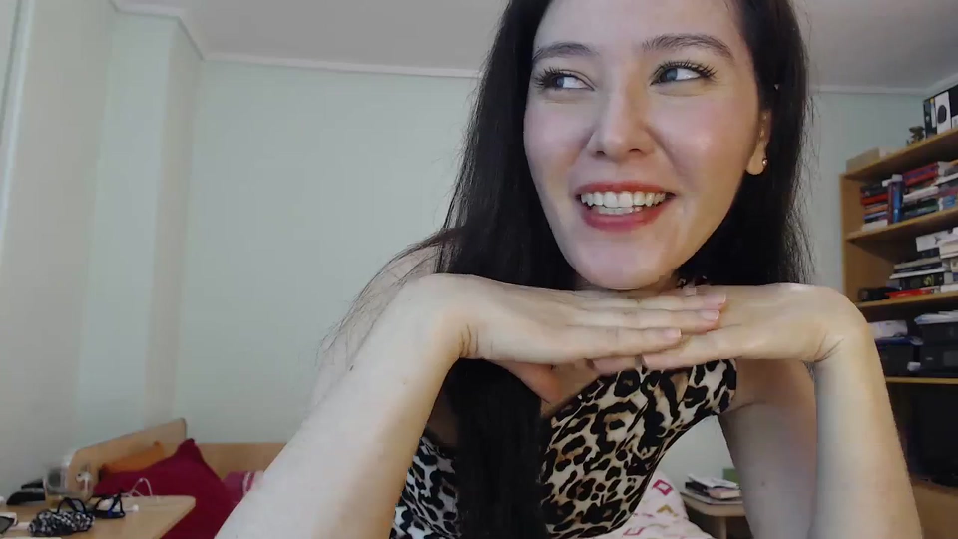 Gallery image thumbnail from SailorJupit3r's myfreecams stream on, 02/11/2024, 21:33 image 19 of 20