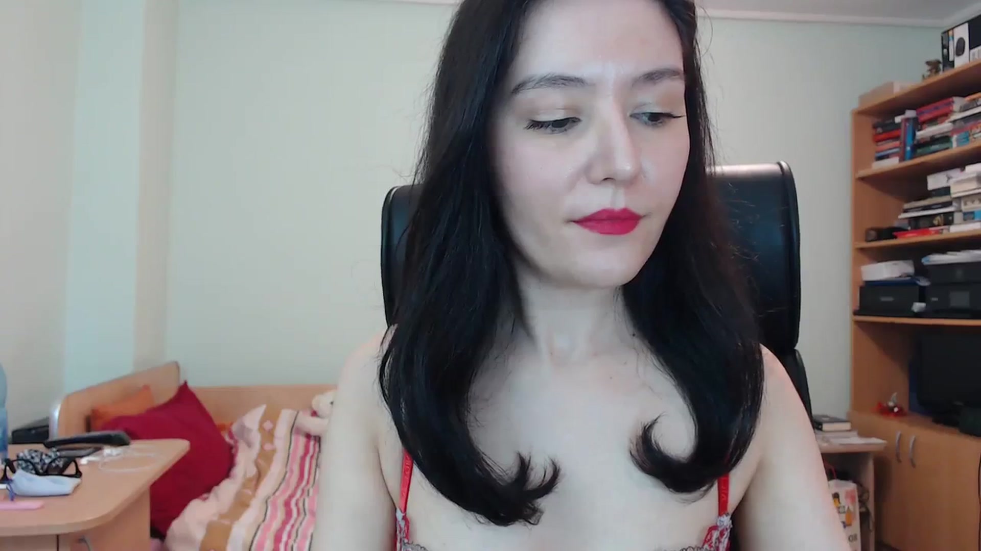 Gallery image thumbnail from SailorJupit3r's myfreecams stream on, 02/14/2024, 20:26 image 3 of 20