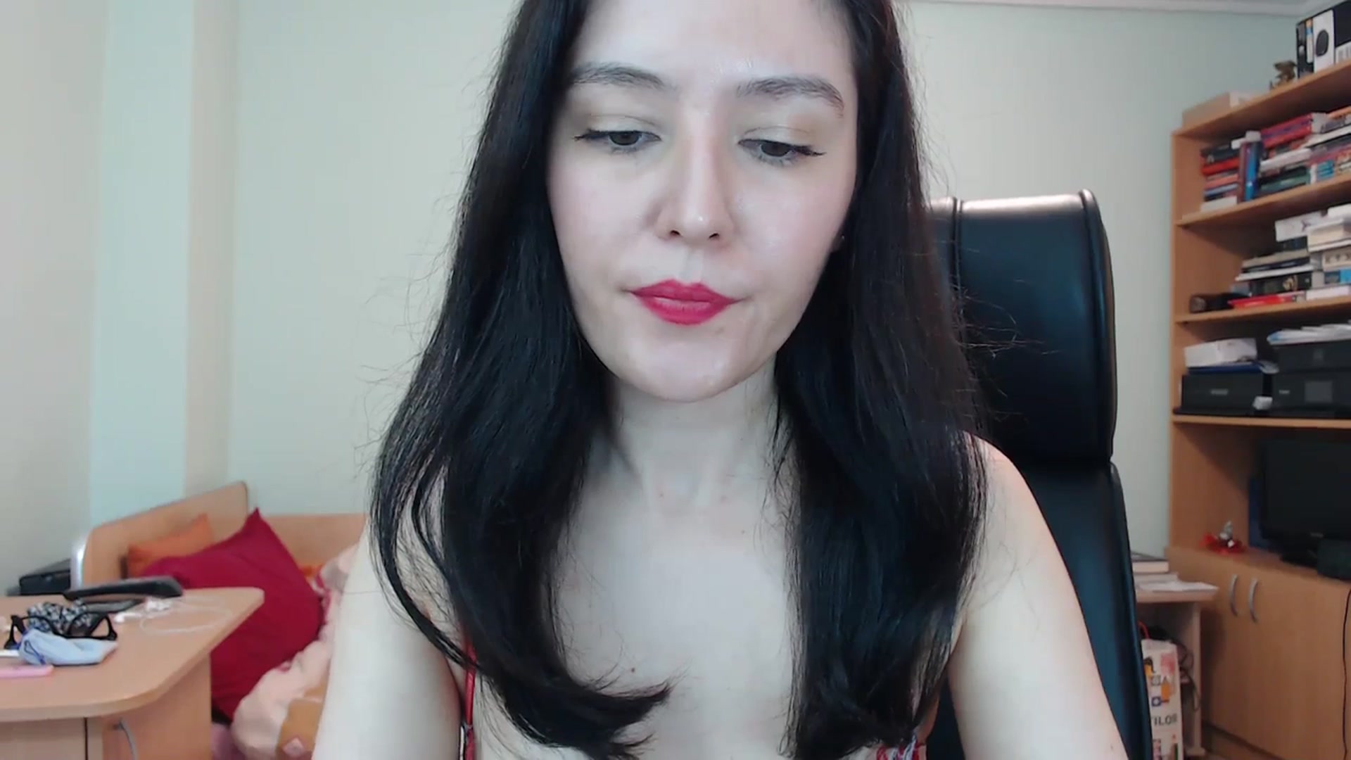 Gallery image thumbnail from SailorJupit3r's myfreecams stream on, 02/14/2024, 22:13 image 12 of 20