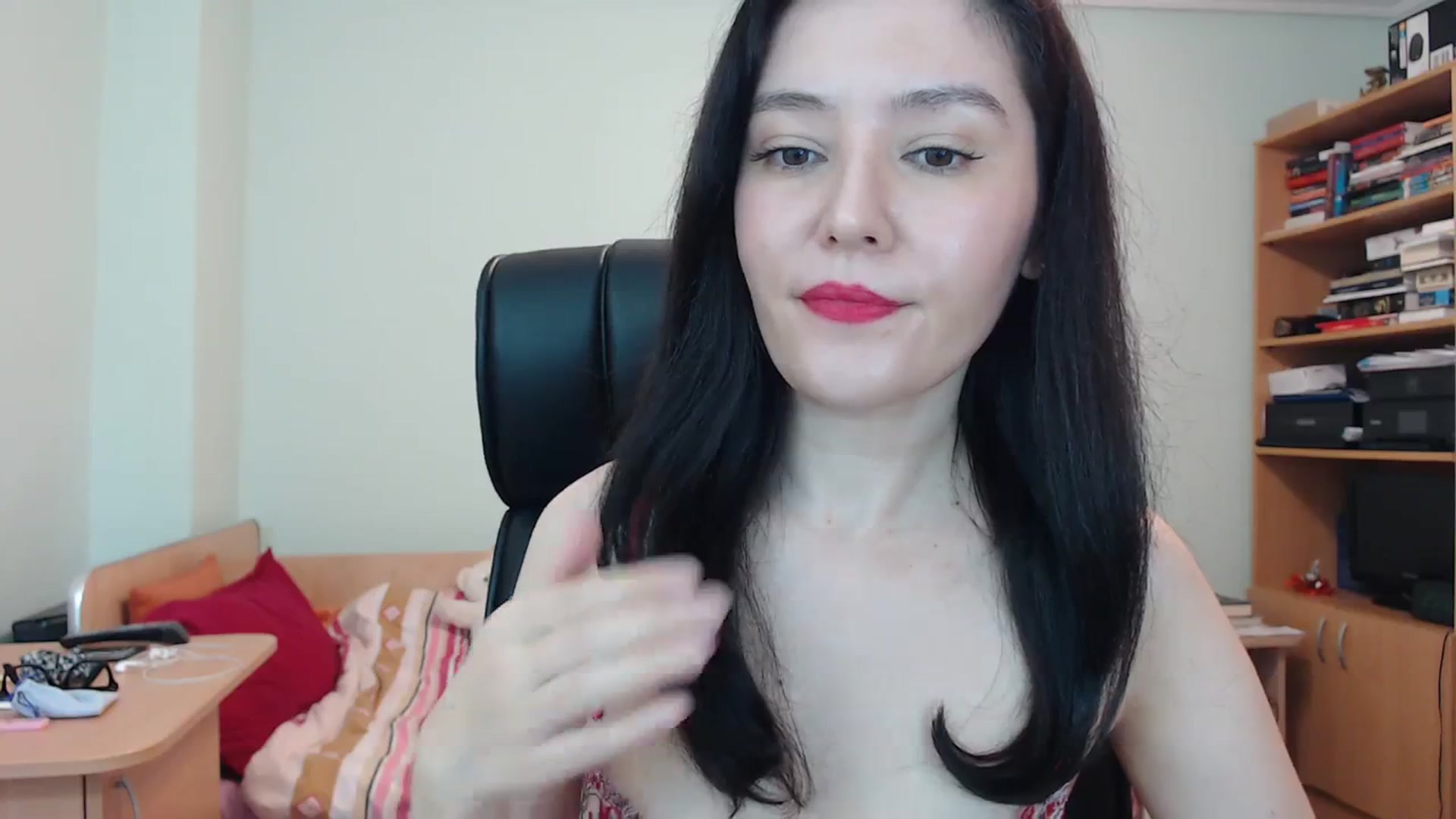 Gallery image thumbnail from SailorJupit3r's myfreecams stream on, 02/14/2024, 22:13 image 16 of 20