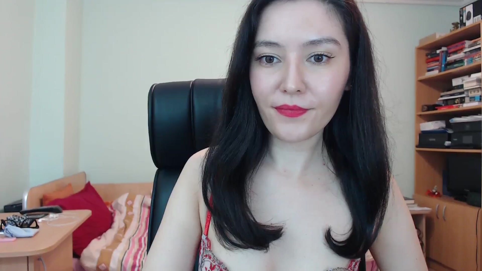 Gallery image thumbnail from SailorJupit3r's myfreecams stream on, 02/14/2024, 22:13 image 17 of 20