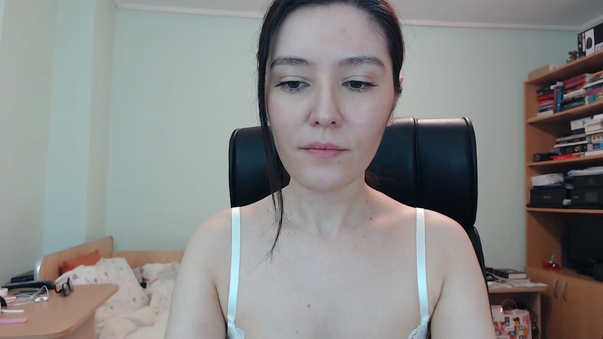 Gallery image thumbnail from SailorJupit3r's myfreecams stream on, 02/17/2024, 22:18 image 2 of 20