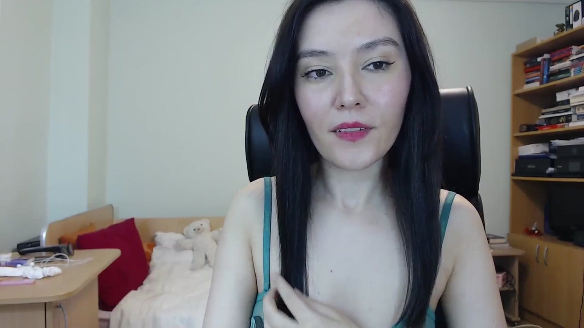 Gallery image thumbnail from SailorJupit3r's myfreecams stream on, 02/27/2024, 21:47 image 19 of 20
