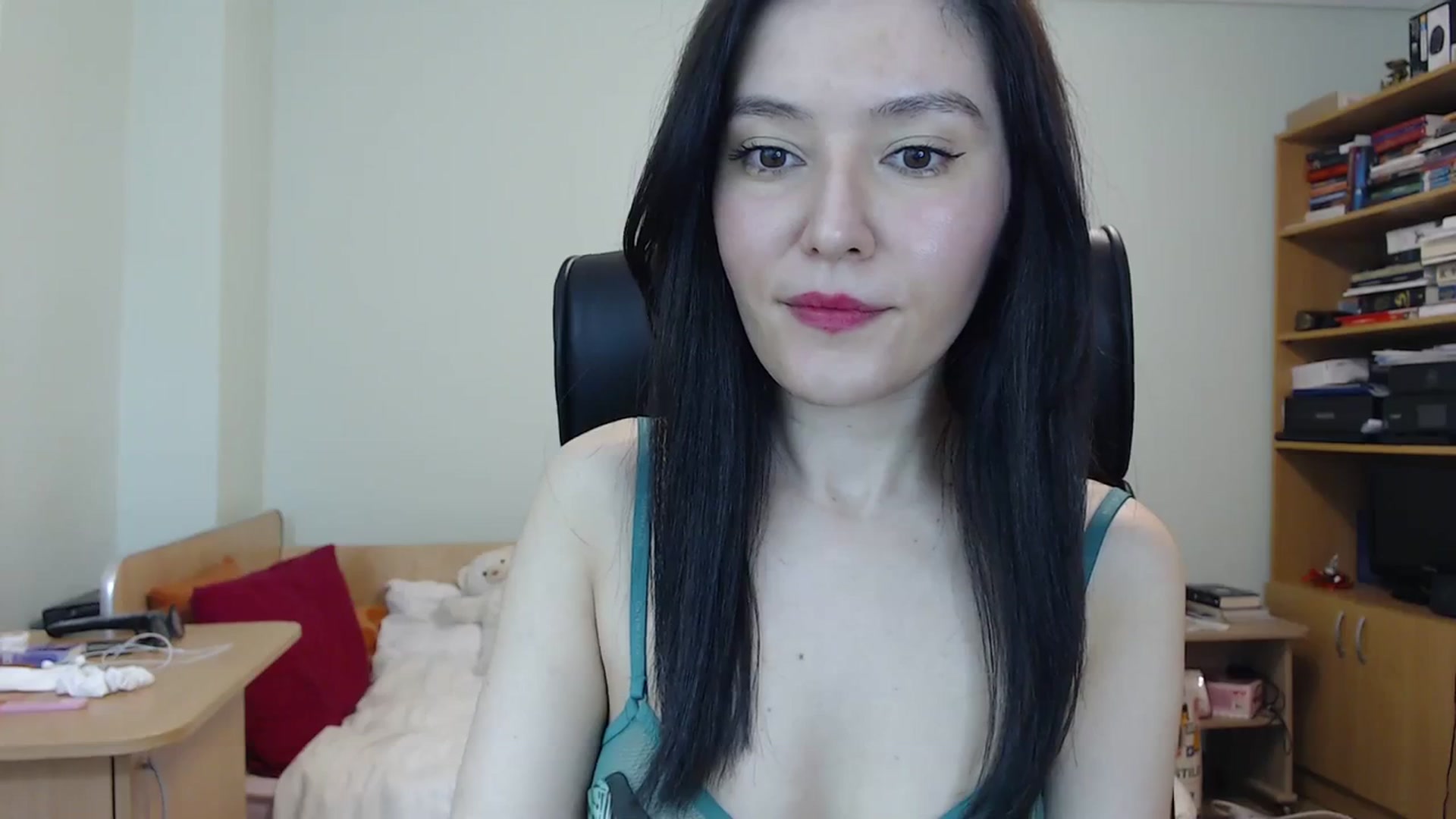 Gallery image thumbnail from SailorJupit3r's myfreecams stream on, 02/27/2024, 21:47 image 12 of 20