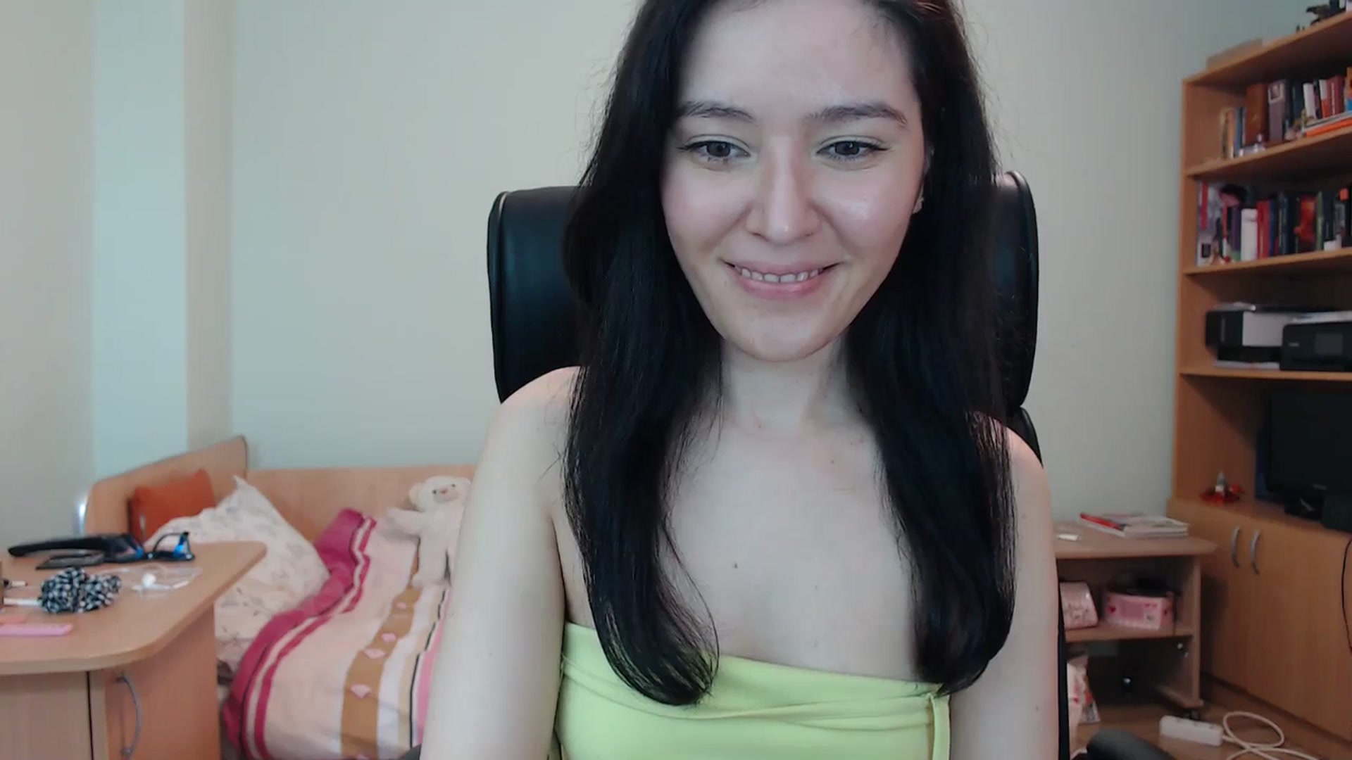 Gallery image thumbnail from SailorJupitr's myfreecams stream on, 04/26/2024, 20:56 image 9 of 20