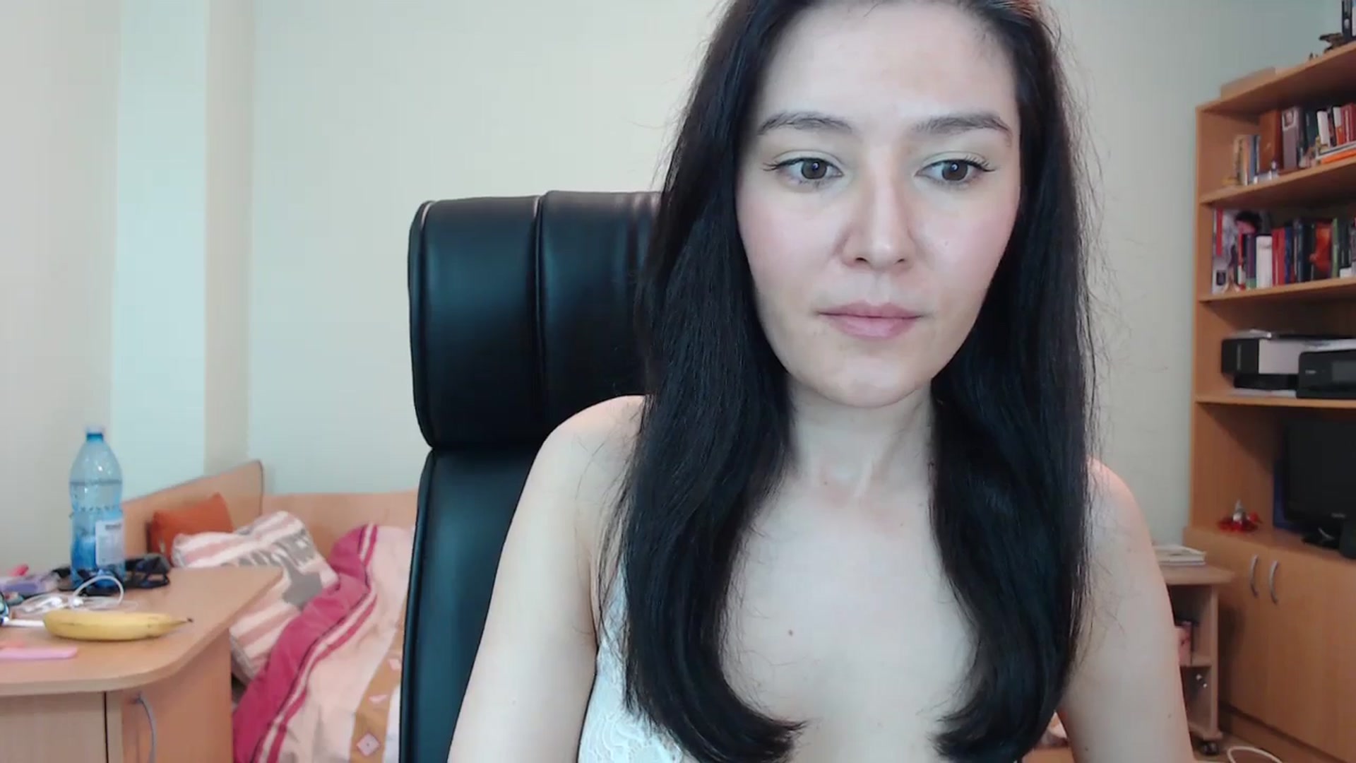 Gallery image thumbnail from SailorJupitr's myfreecams stream on, 04/27/2024, 19:06 image 2 of 20