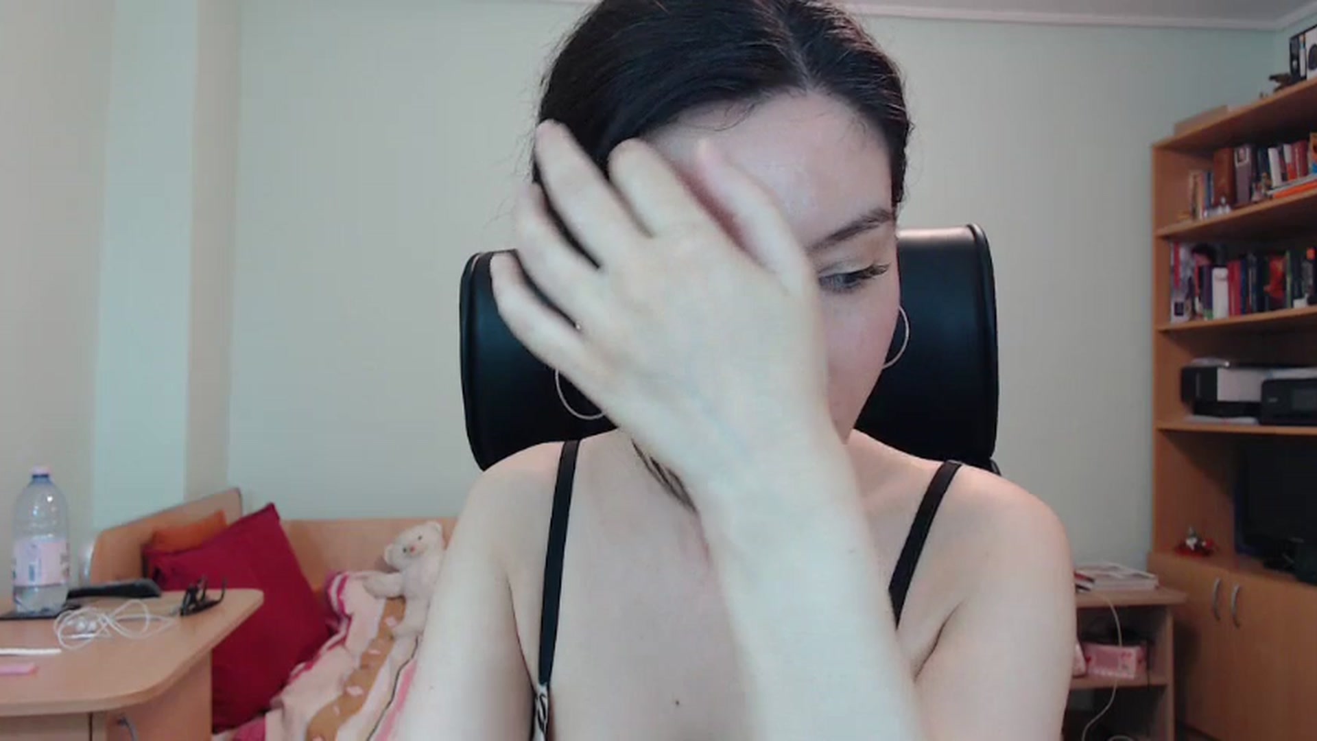Gallery image thumbnail from SailorJupitr's myfreecams stream on, 05/15/2024, 20:16 image 5 of 20