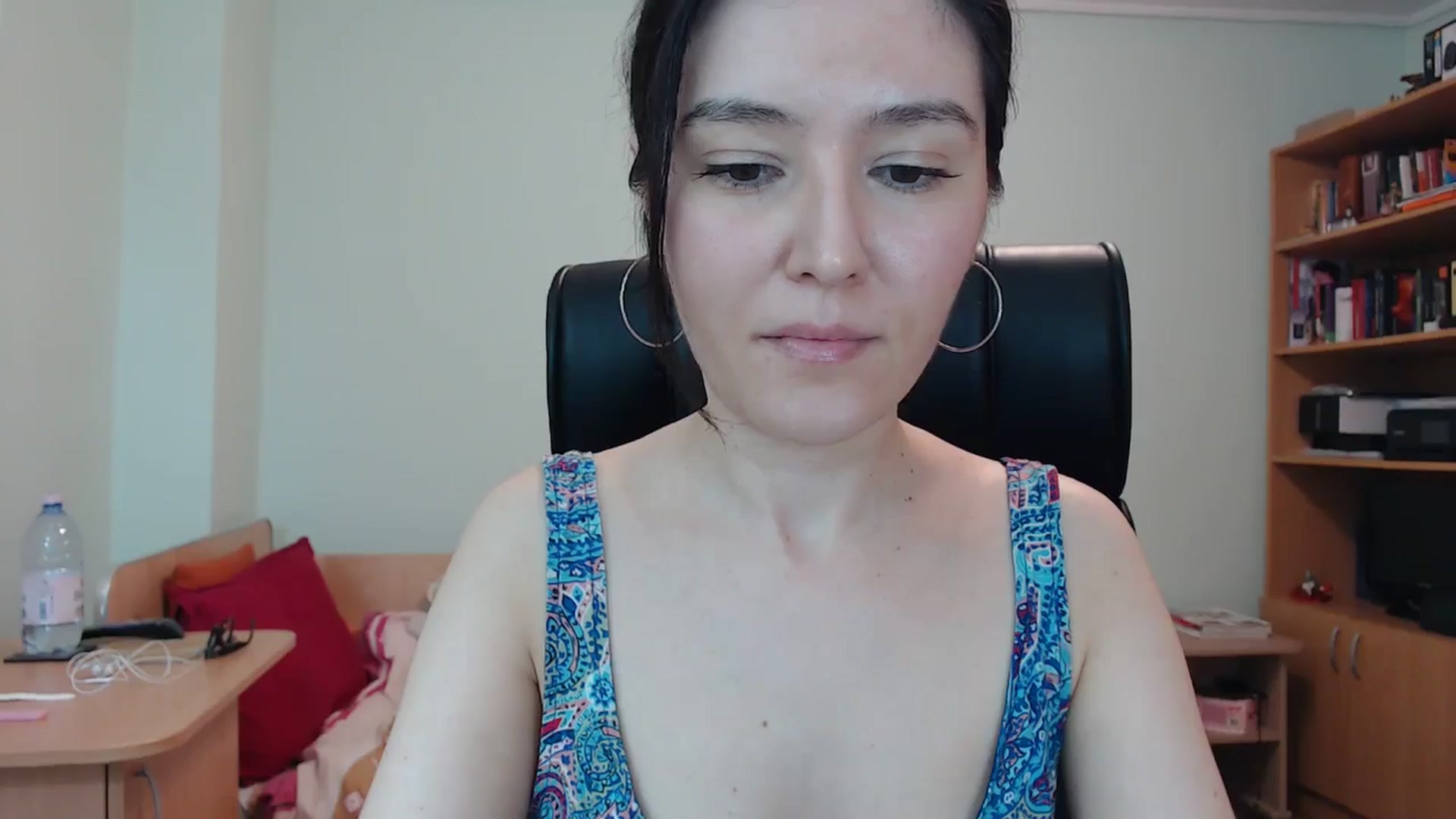 Gallery image thumbnail from SailorJupitr's myfreecams stream on, 05/15/2024, 21:33 image 5 of 20