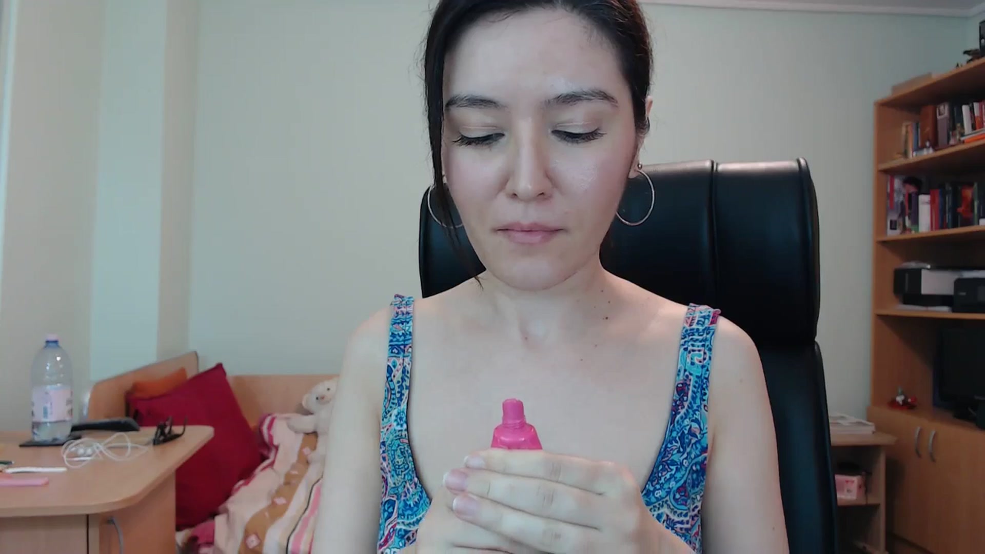 Gallery image thumbnail from SailorJupitr's myfreecams stream on, 05/15/2024, 21:33 image 2 of 20