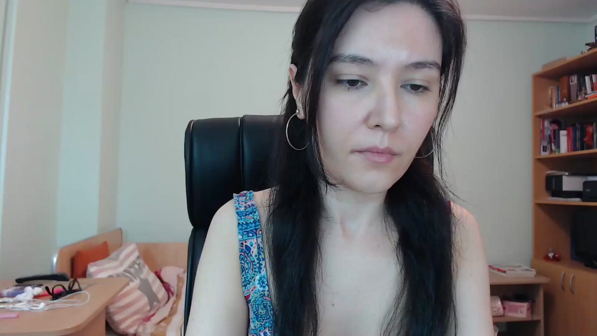 Gallery image thumbnail from SailorJupitr's myfreecams stream on, 05/21/2024, 20:32 image 11 of 20