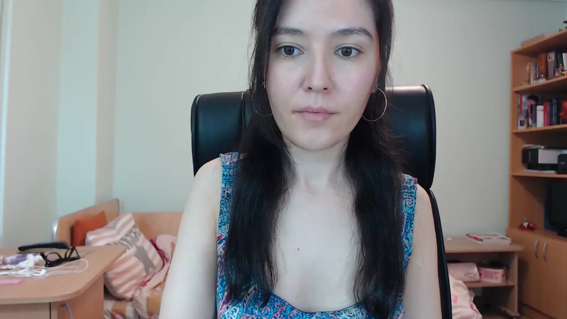 Gallery image thumbnail from SailorJupitr's myfreecams stream on, 05/21/2024, 20:47 image 18 of 20