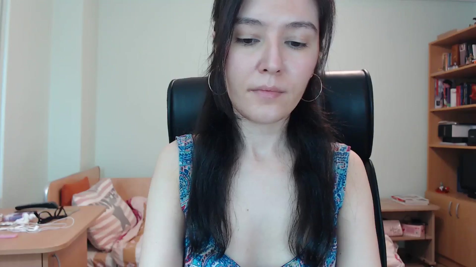 Gallery image thumbnail from SailorJupitr's myfreecams stream on, 05/21/2024, 20:47 image 19 of 20
