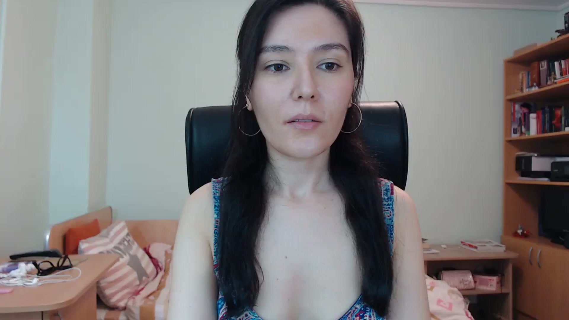 Gallery image thumbnail from SailorJupitr's myfreecams stream on, 05/21/2024, 20:47 image 1 of 20
