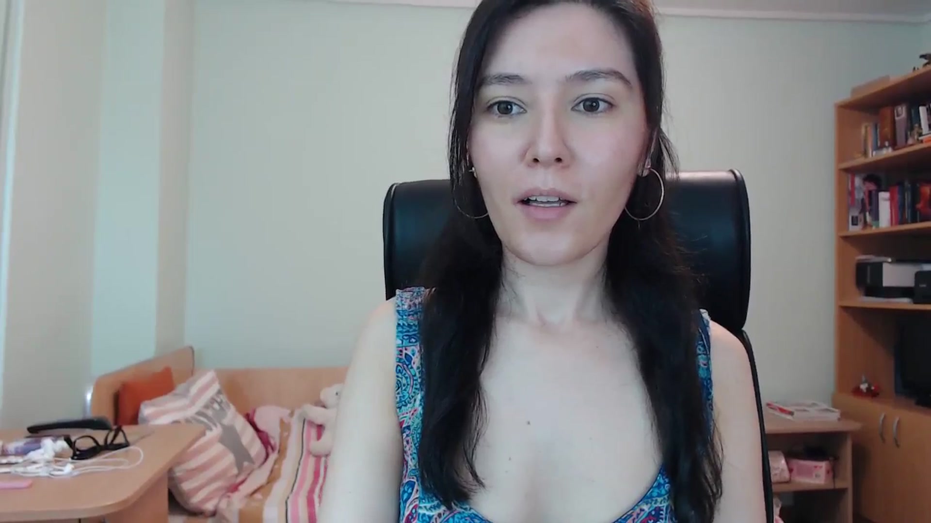 Gallery image thumbnail from SailorJupitr's myfreecams stream on, 05/21/2024, 22:02 image 4 of 20