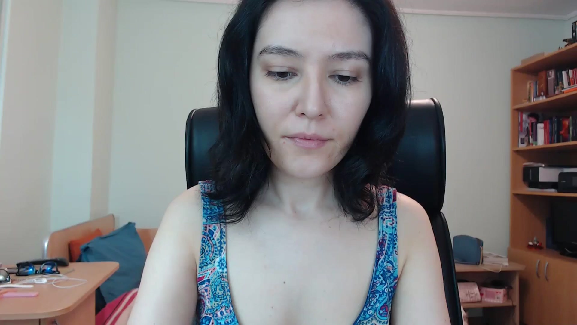 Gallery image thumbnail from SailorJupitr's myfreecams stream on, 05/25/2024, 20:52 image 2 of 20