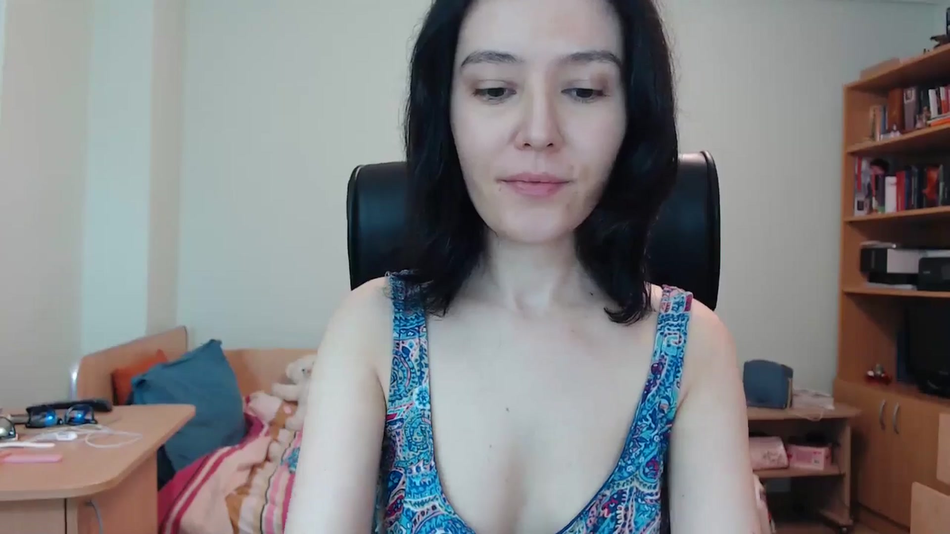Gallery image thumbnail from SailorJupitr's myfreecams stream on, 05/25/2024, 20:52 image 10 of 20