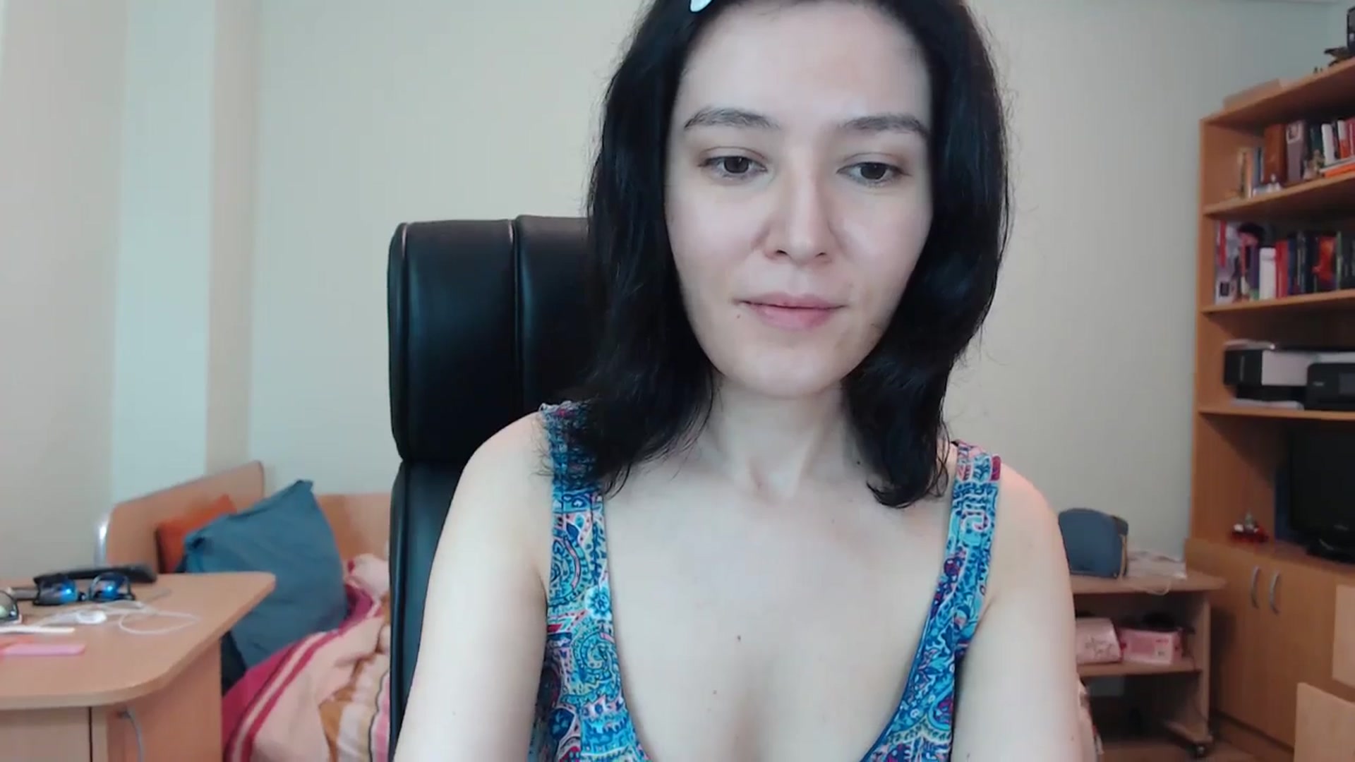 Gallery image thumbnail from SailorJupitr's myfreecams stream on, 05/25/2024, 20:52 image 12 of 20