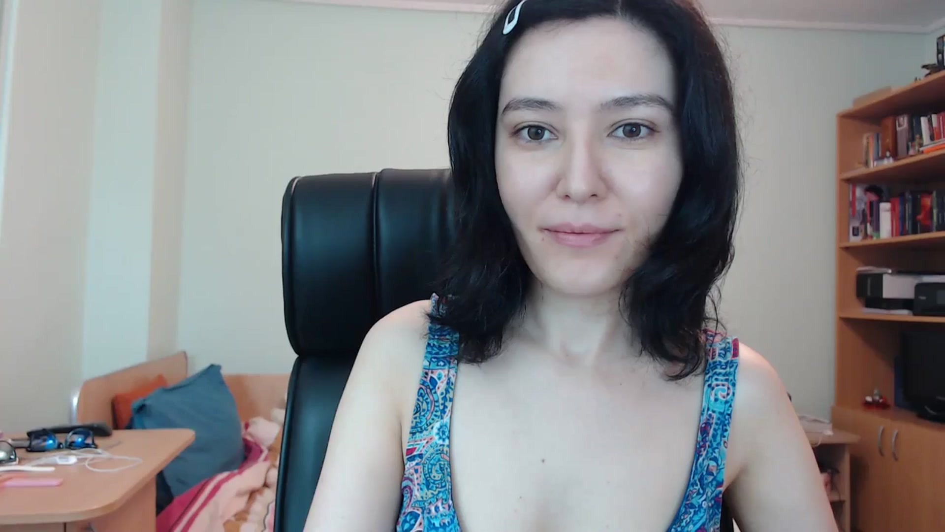 Gallery image thumbnail from SailorJupitr's myfreecams stream on, 05/25/2024, 20:52 image 4 of 20