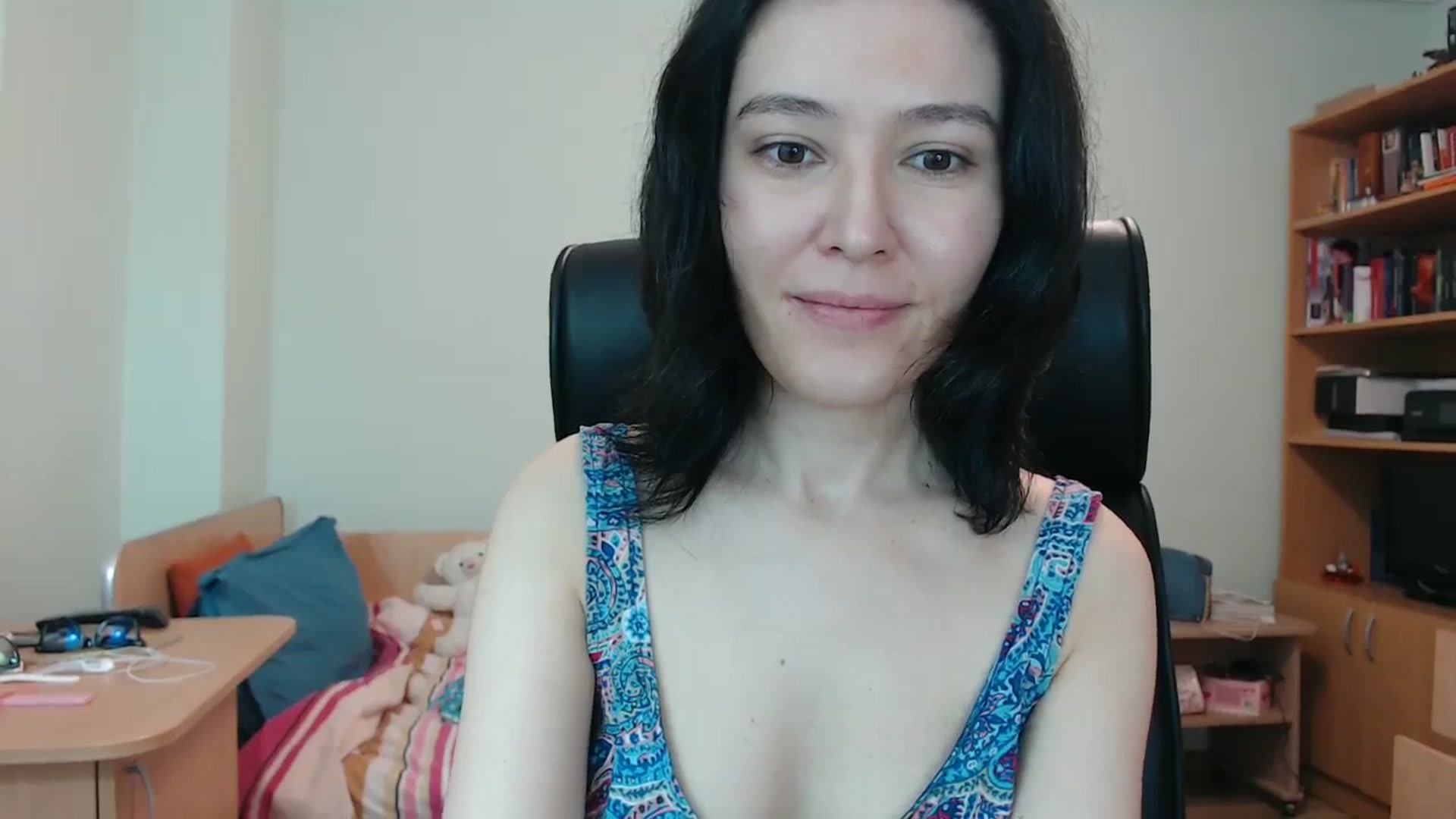 Gallery image thumbnail from SailorJupitr's myfreecams stream on, 05/25/2024, 20:52 image 16 of 20