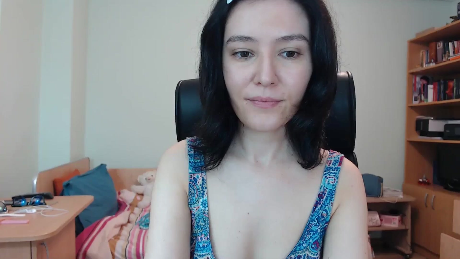 Gallery image thumbnail from SailorJupitr's myfreecams stream on, 05/25/2024, 20:52 image 14 of 20