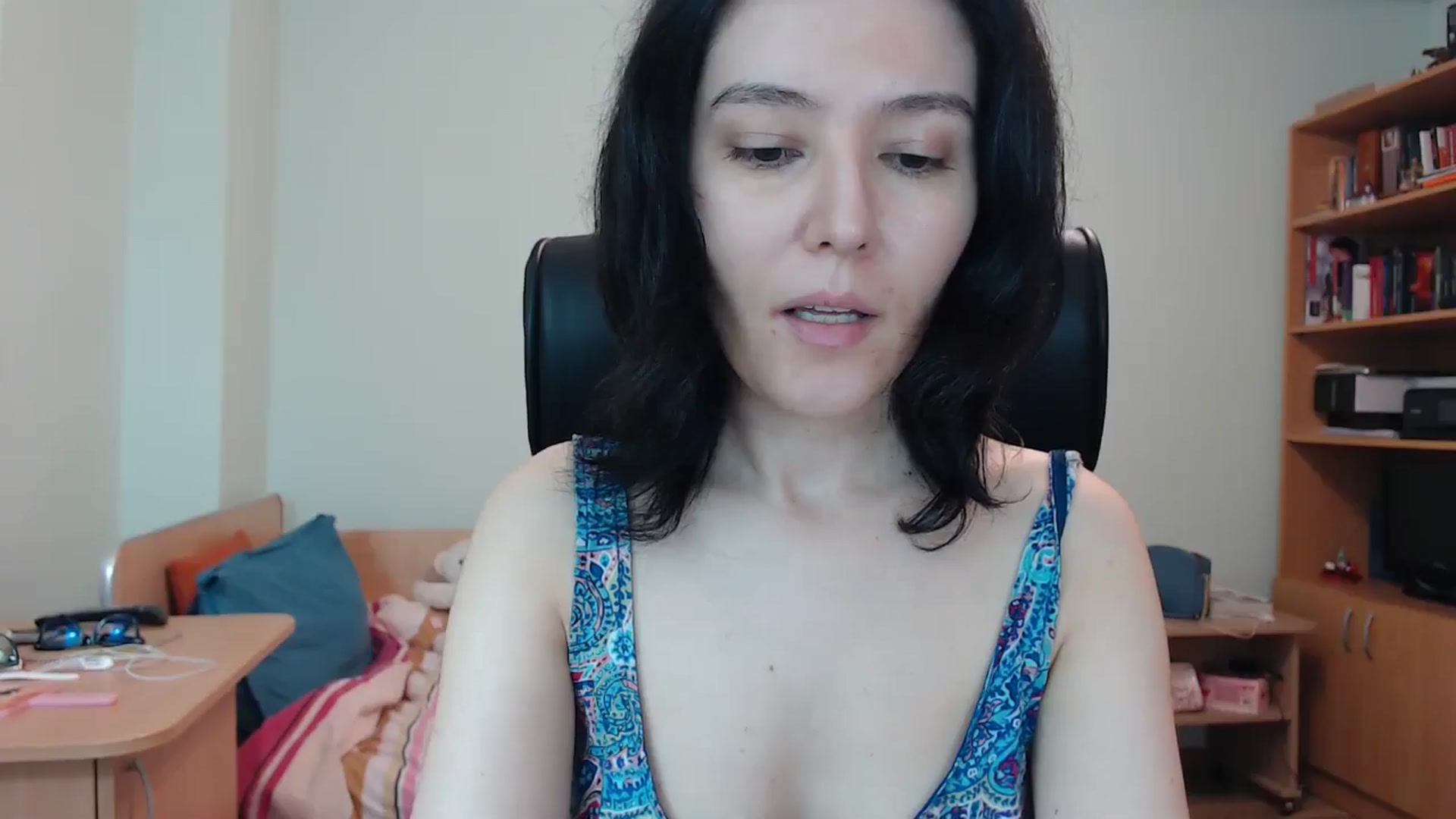 Gallery image thumbnail from SailorJupitr's myfreecams stream on, 05/25/2024, 21:20 image 11 of 20