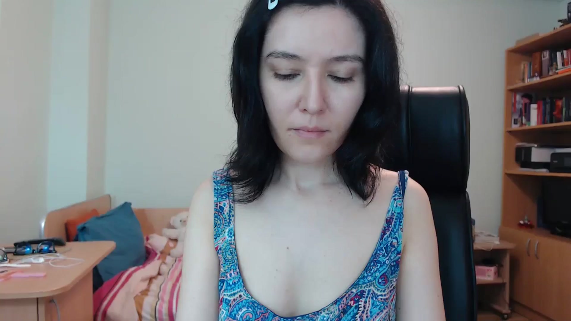 Gallery image thumbnail from SailorJupitr's myfreecams stream on, 05/25/2024, 21:20 image 8 of 20