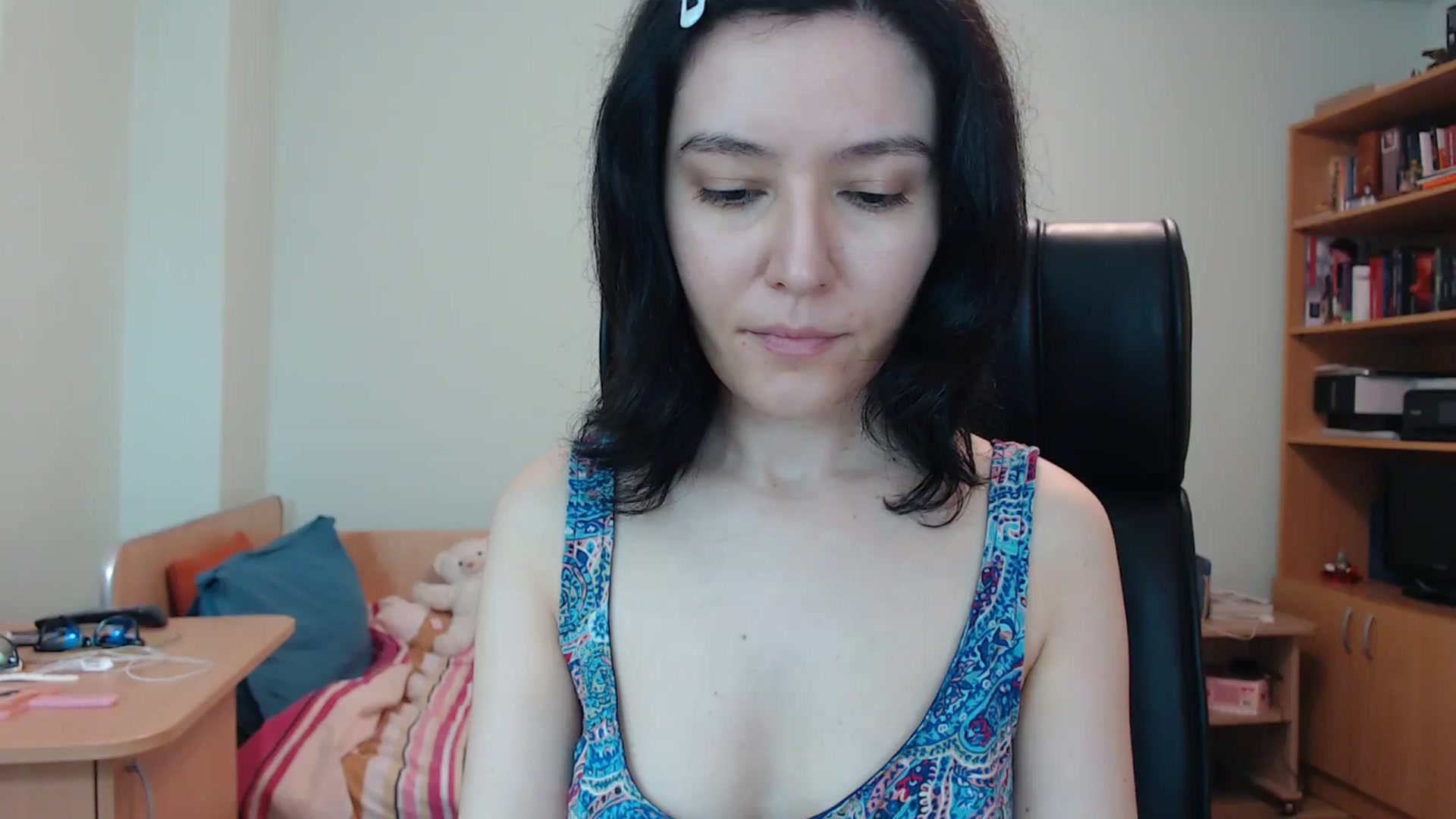 Gallery image thumbnail from SailorJupitr's myfreecams stream on, 05/25/2024, 21:20 image 14 of 20
