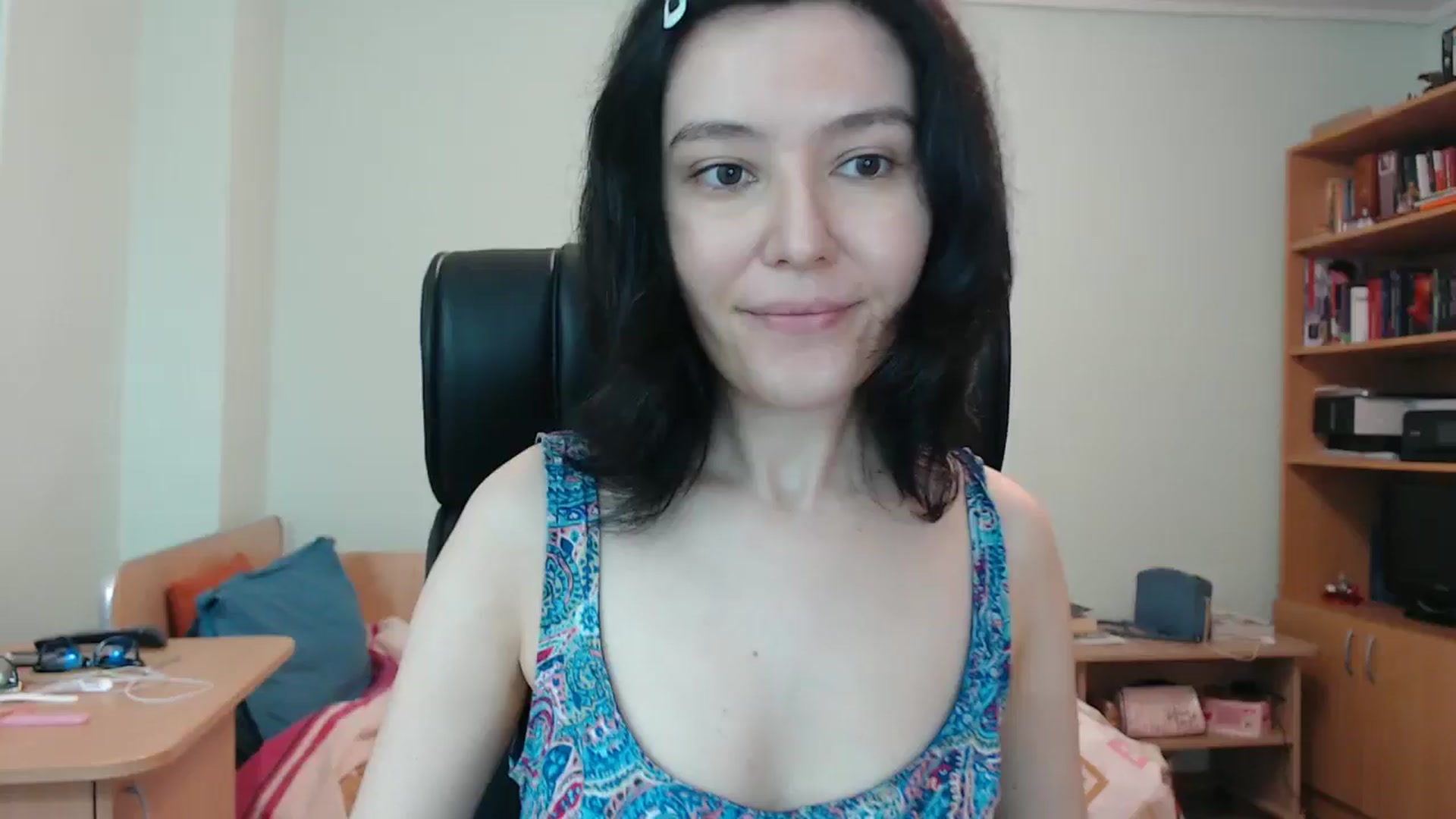Gallery image thumbnail from SailorJupitr's myfreecams stream on, 05/25/2024, 21:20 image 1 of 20