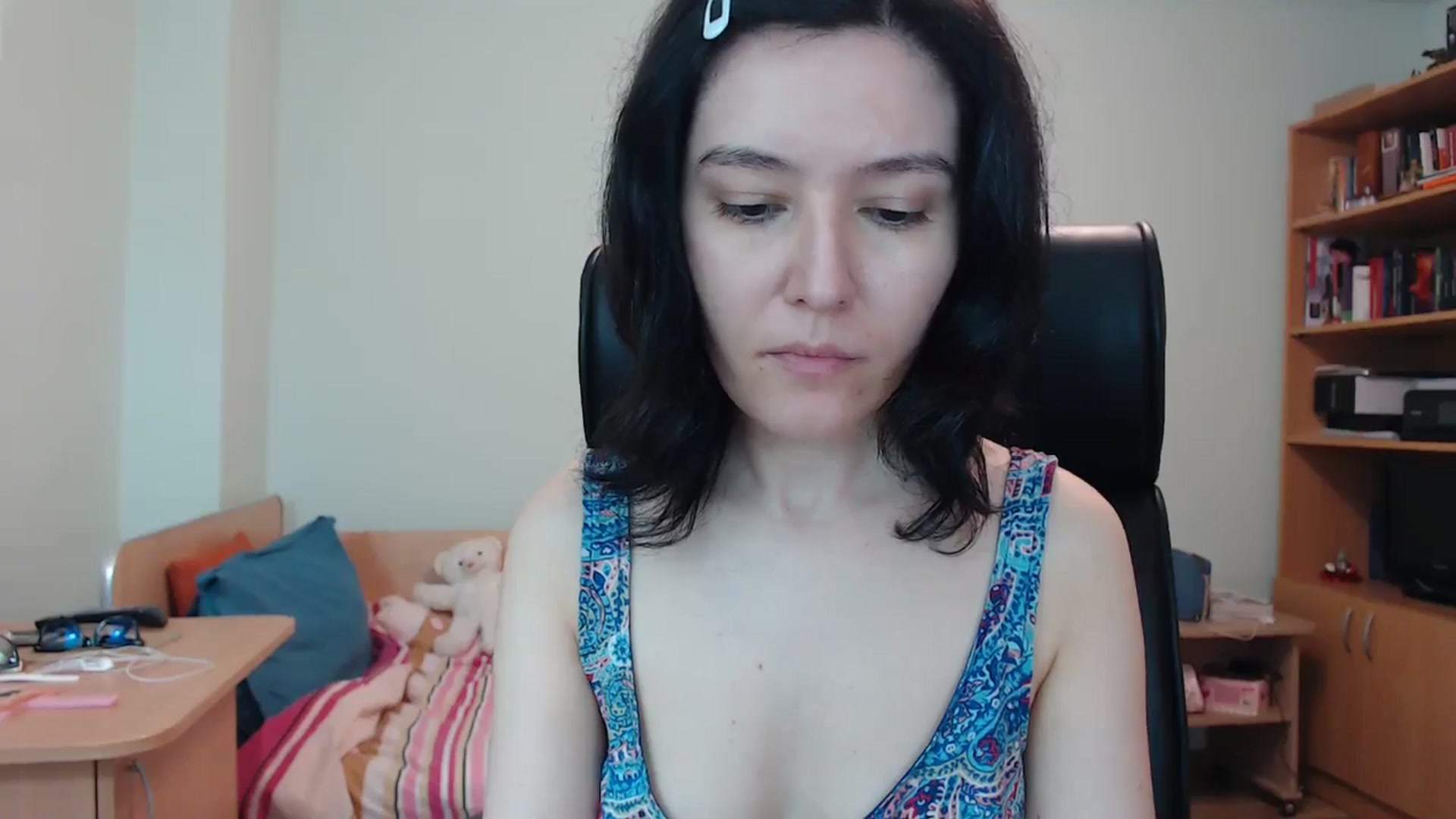 Gallery image thumbnail from SailorJupitr's myfreecams stream on, 05/25/2024, 21:20 image 16 of 20